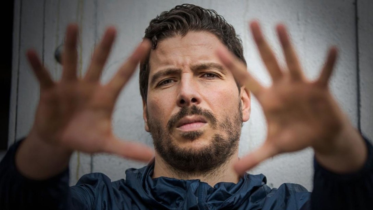 Redouane Bougheraba : On m'appelle Marseille Background