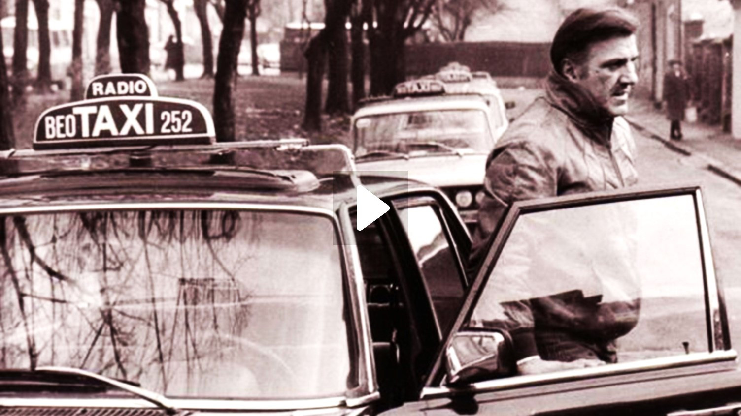 Hallo, Taxi Background