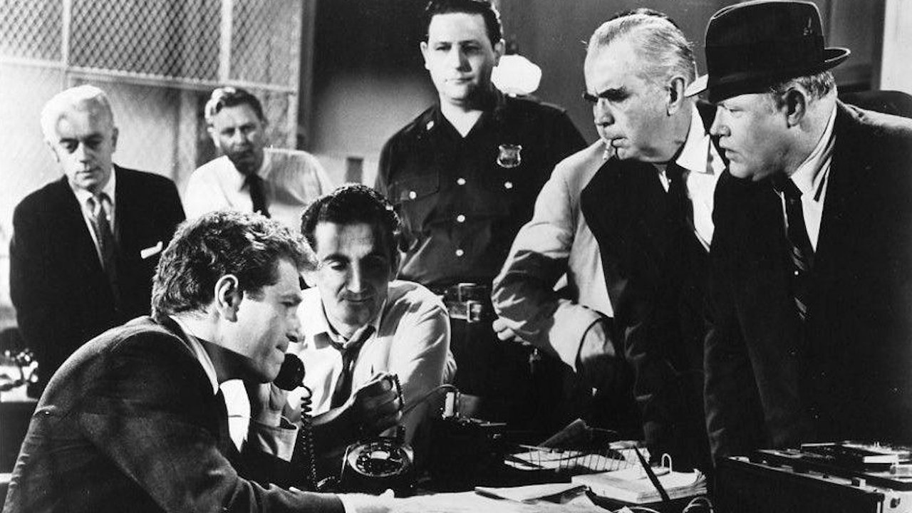 No Way to Treat a Lady Background