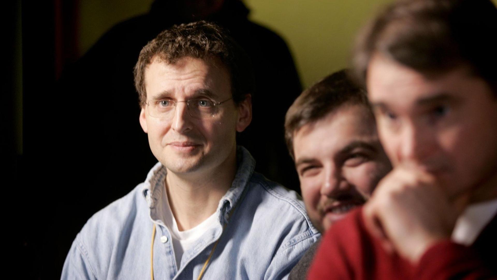 Exporting Raymond Background