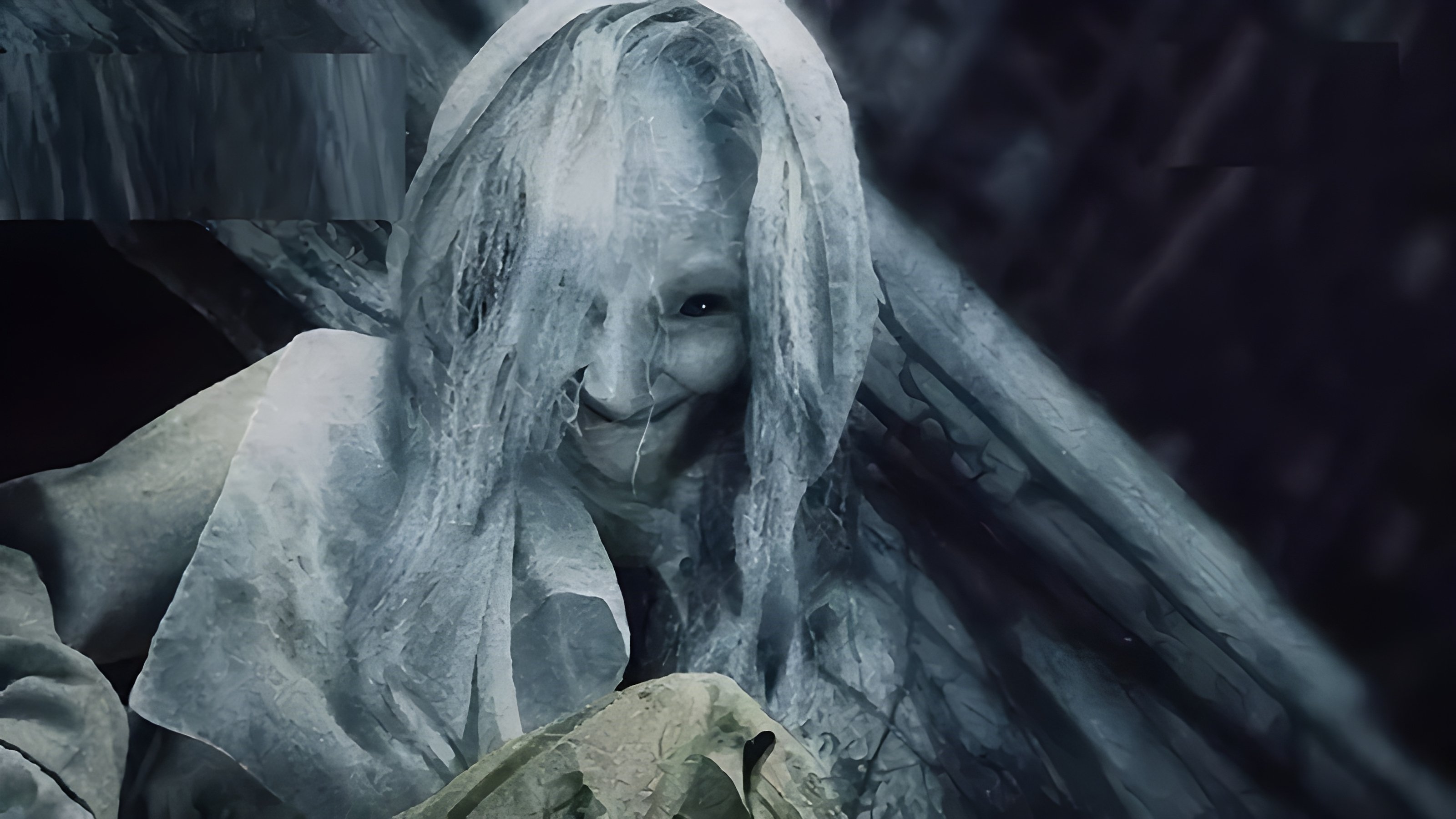 Nenek Gayung Background