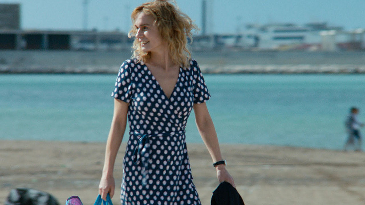 Catch the Wind Background