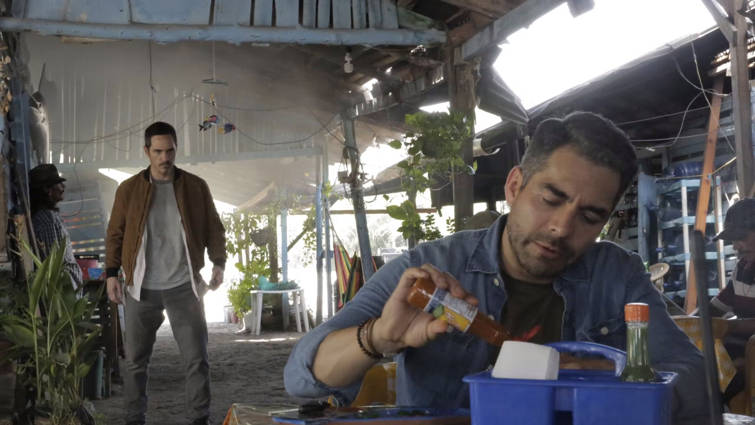 ¿Y Cómo Es Él? Background