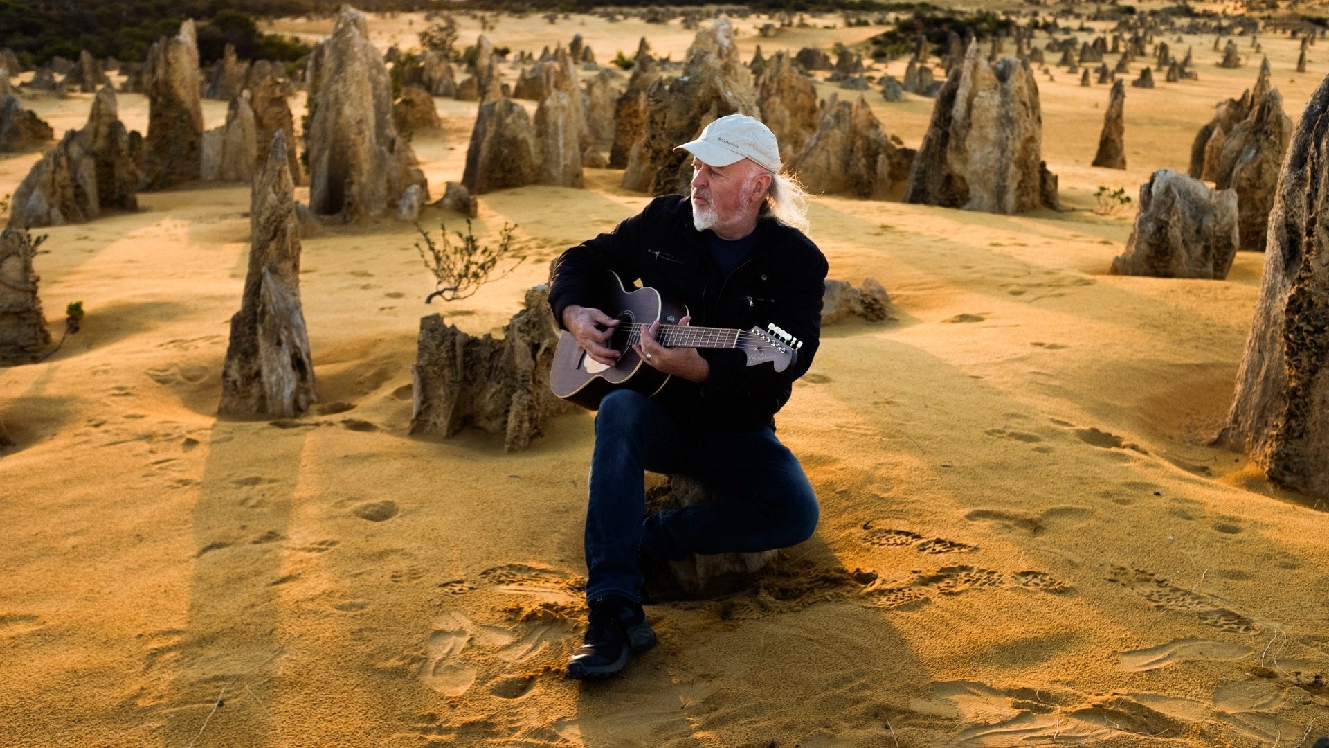 Bill Bailey's Australian Adventure Background