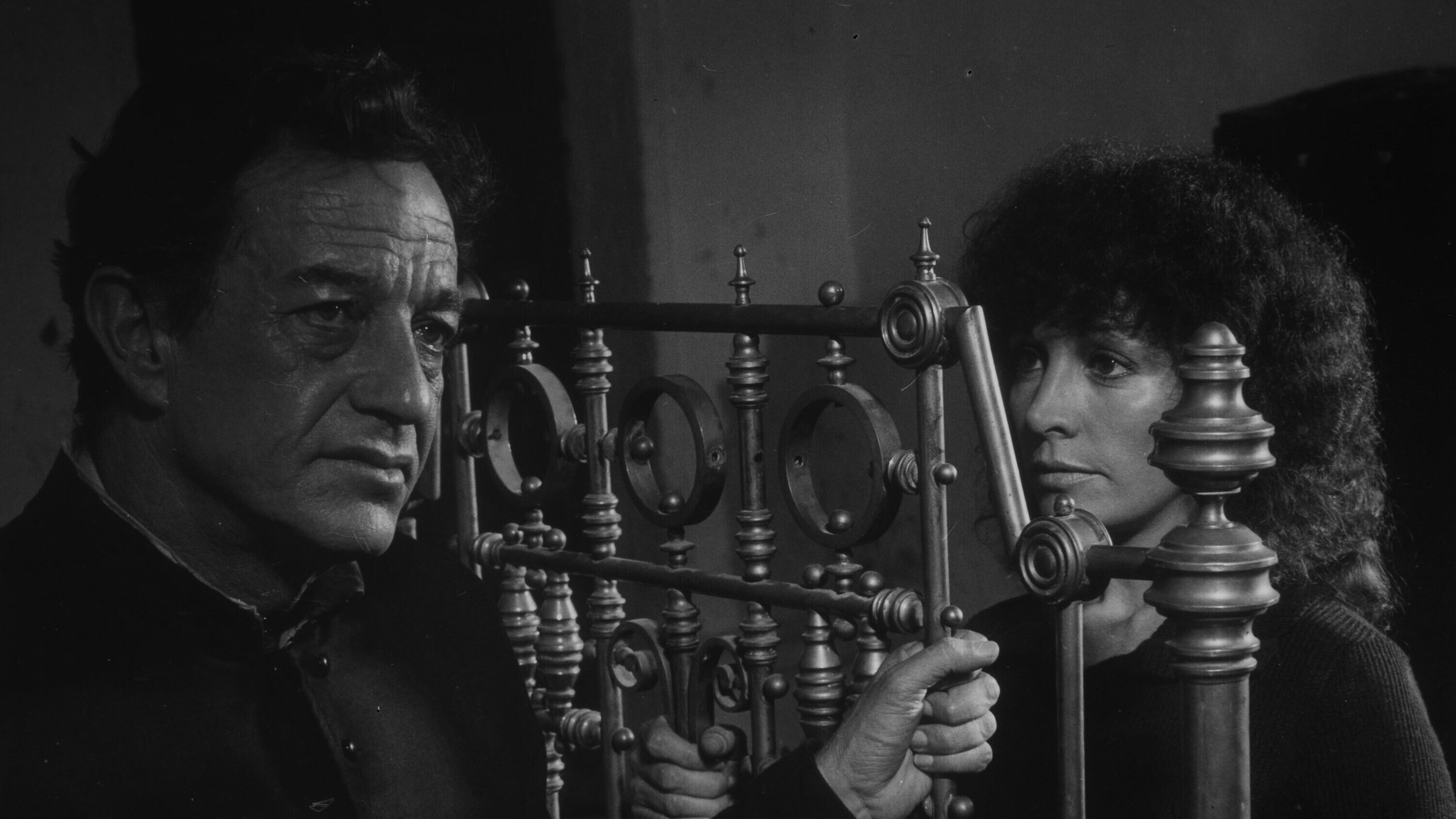 La viuda negra Background