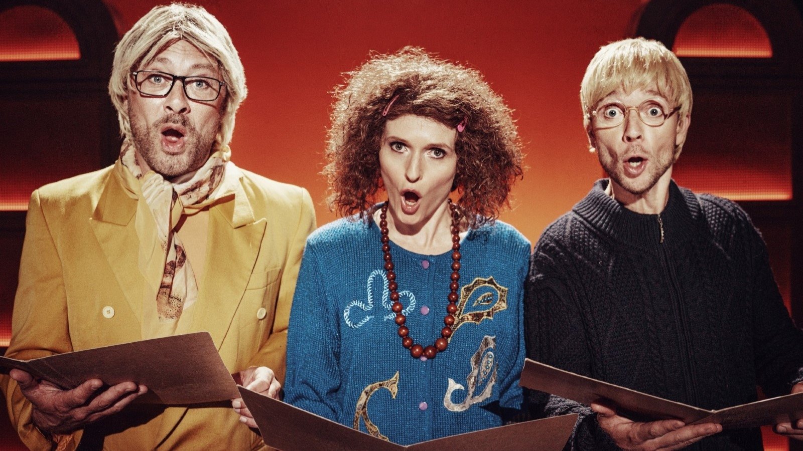 Platt-Form Er vi gået for langt Background