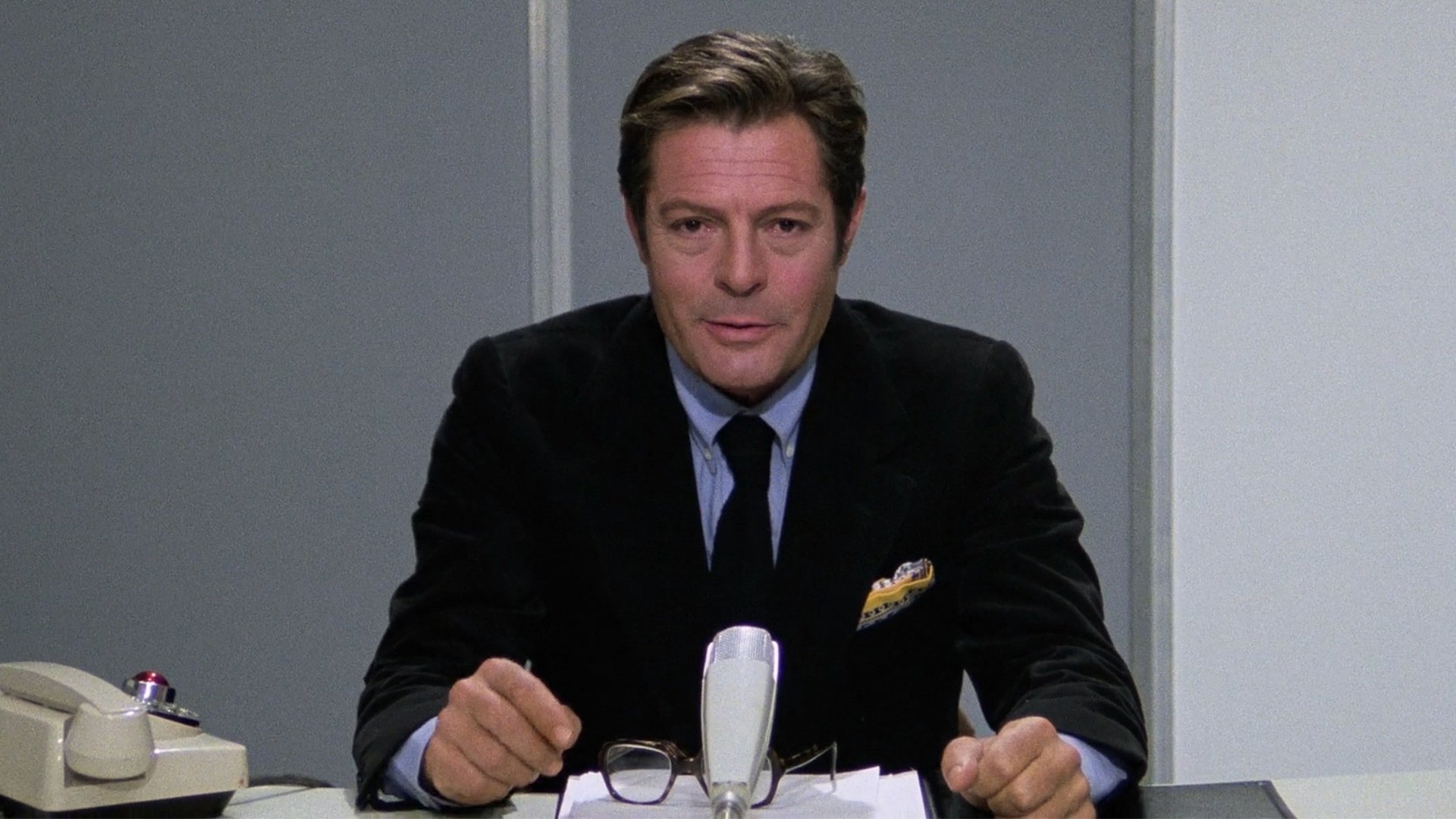 Goodnight, Ladies and Gentlemen Background