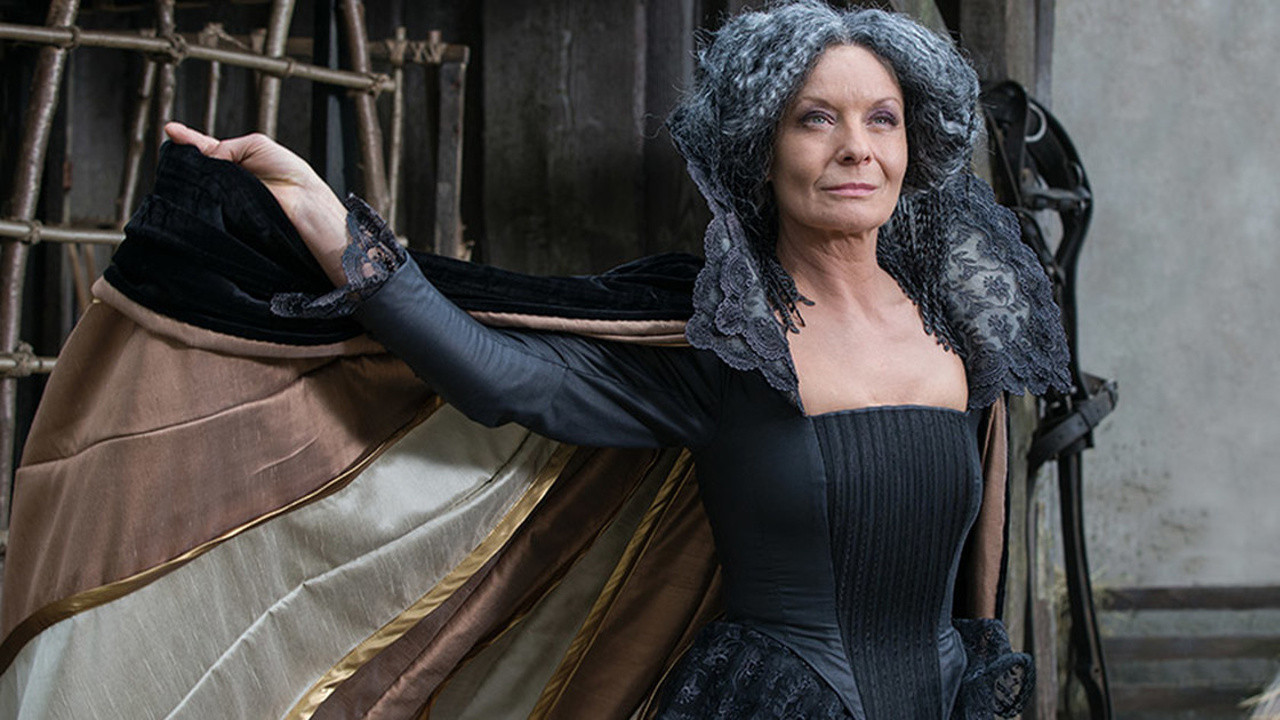 Svatojánský věneček Background