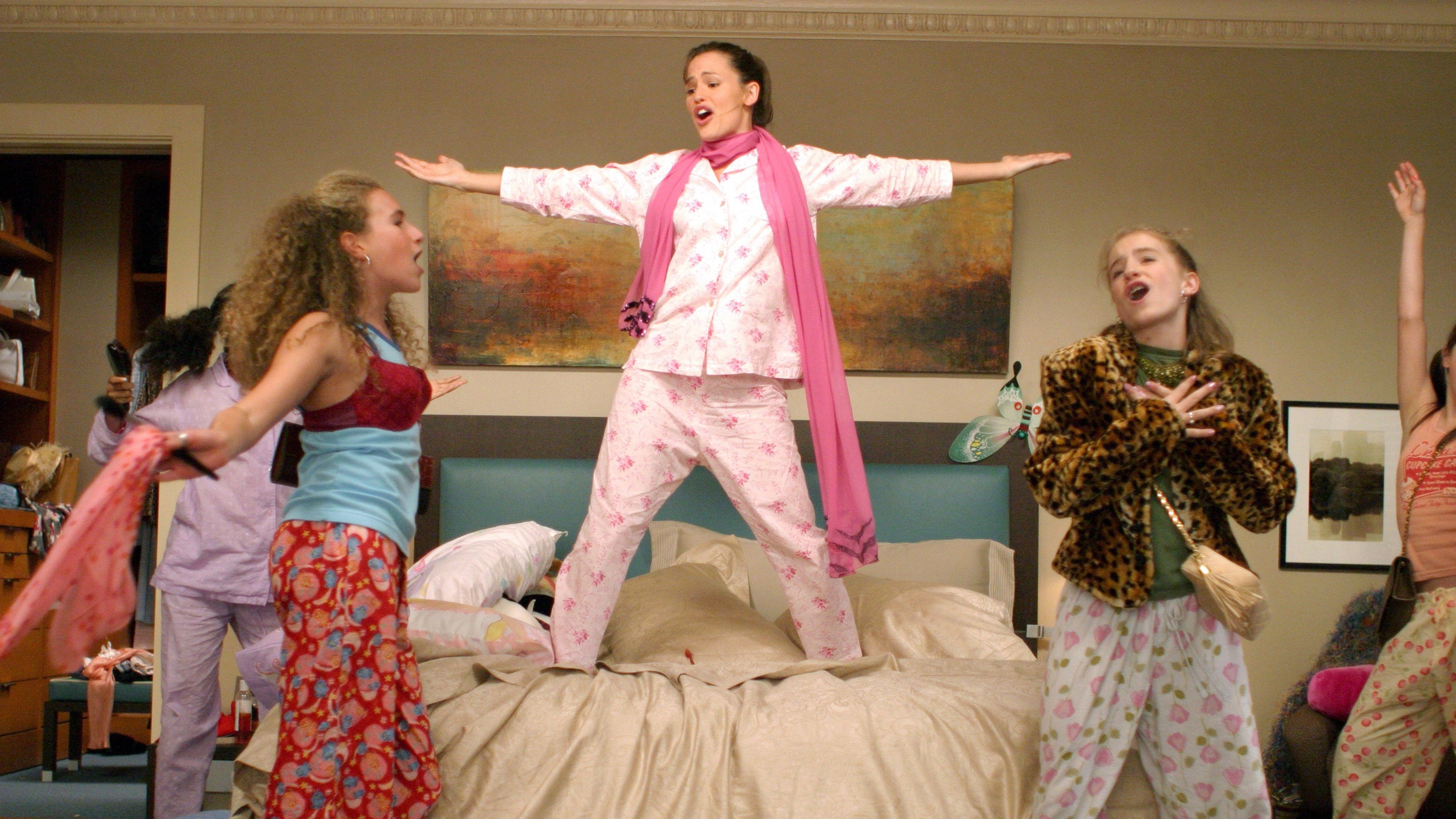 13 Going on 30 Background