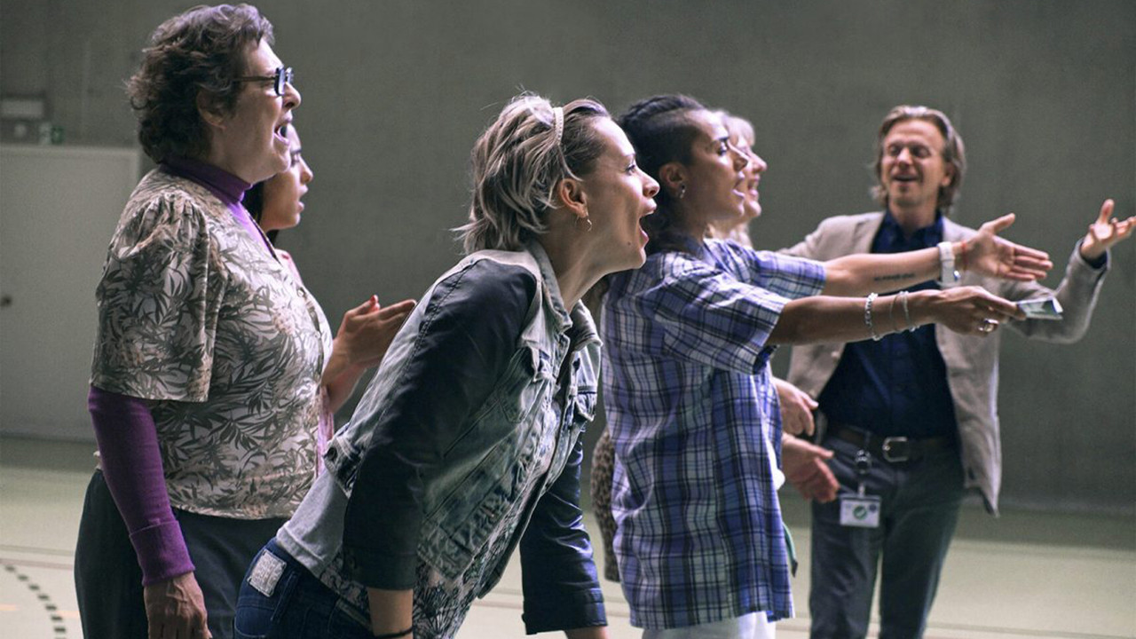 Singing Jailbirds Background