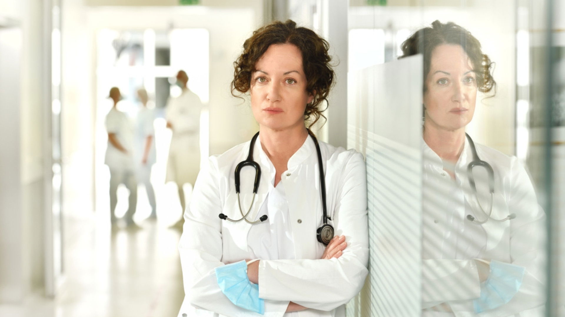 Die Welt steht still Background