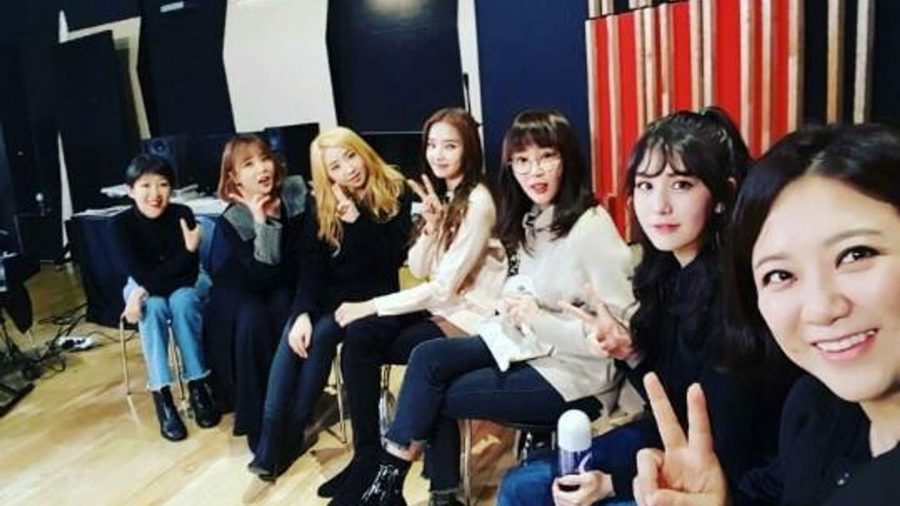 Sister's Slam Dunk Background