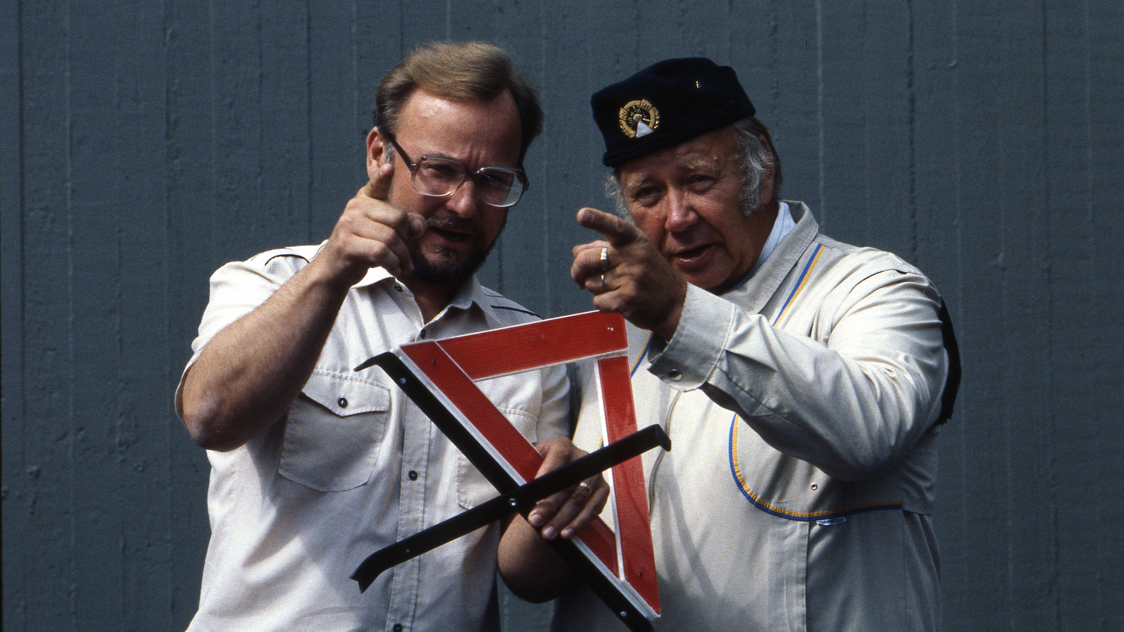 The Reporter Background