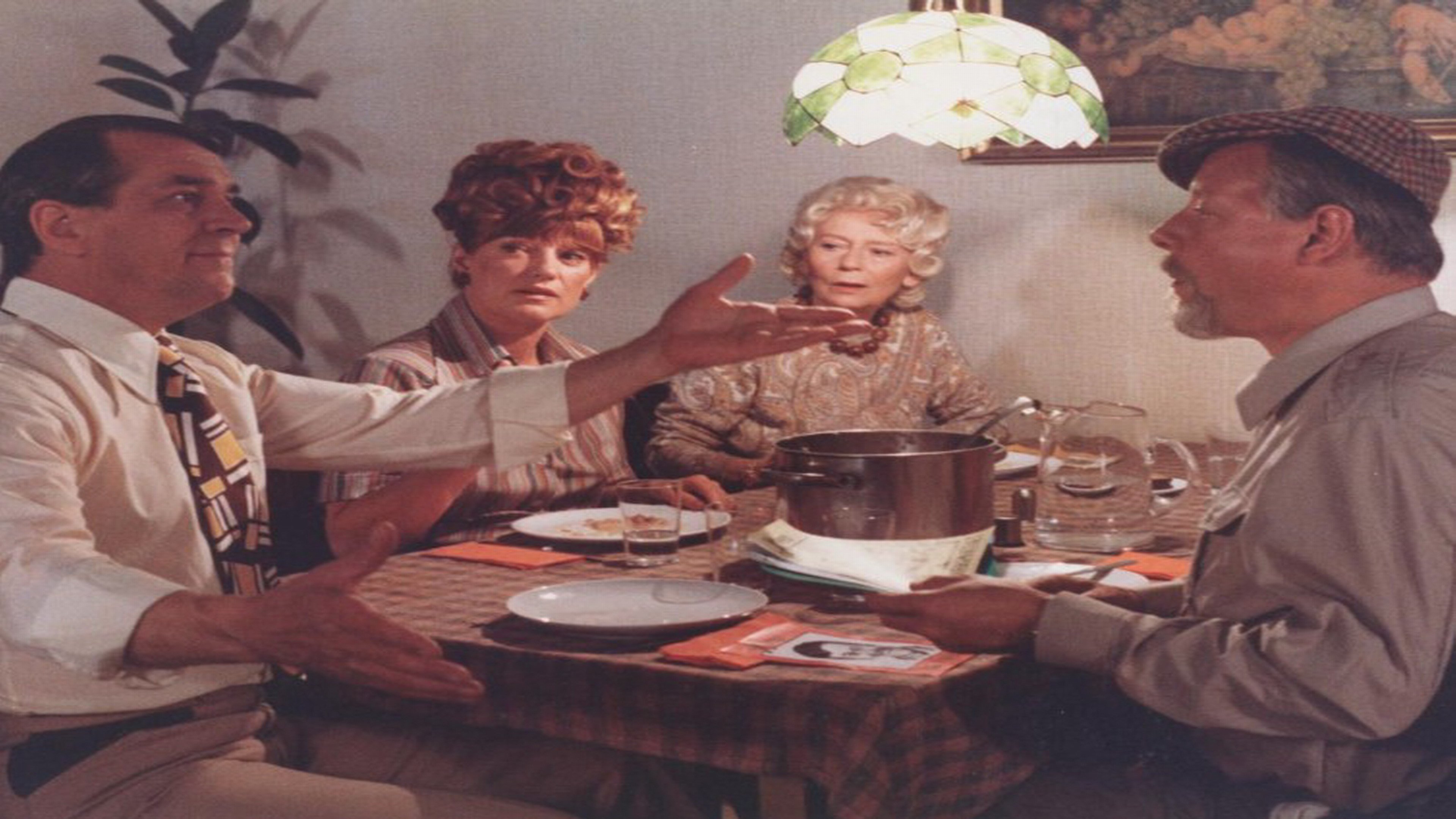 The Goldcabbage Family Gets the Vote Background