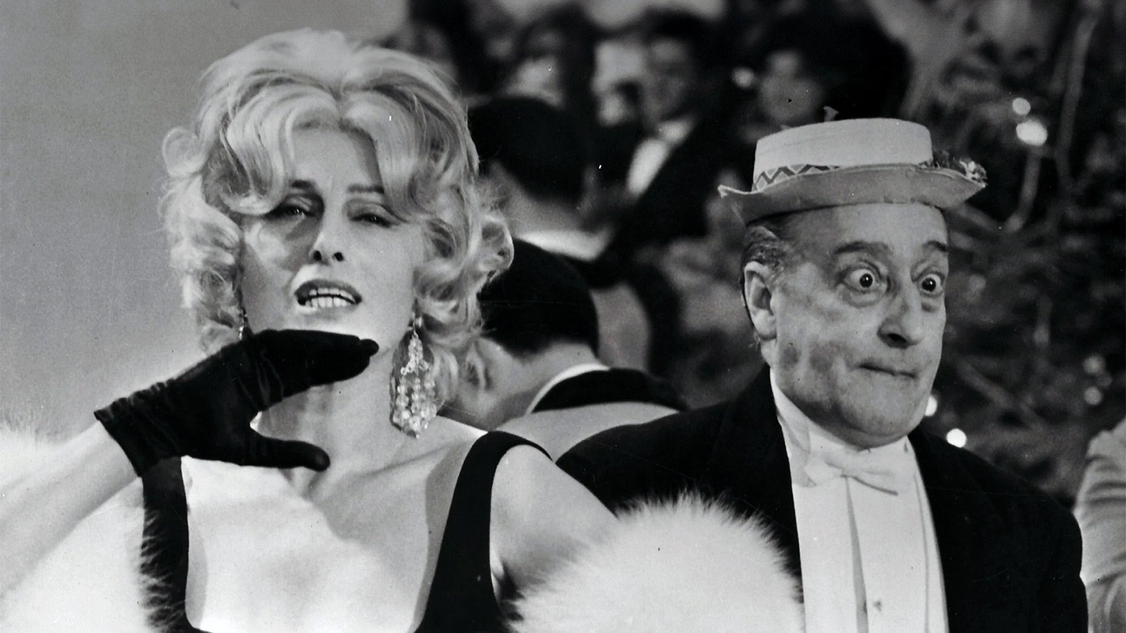 The Passionate Thief Background