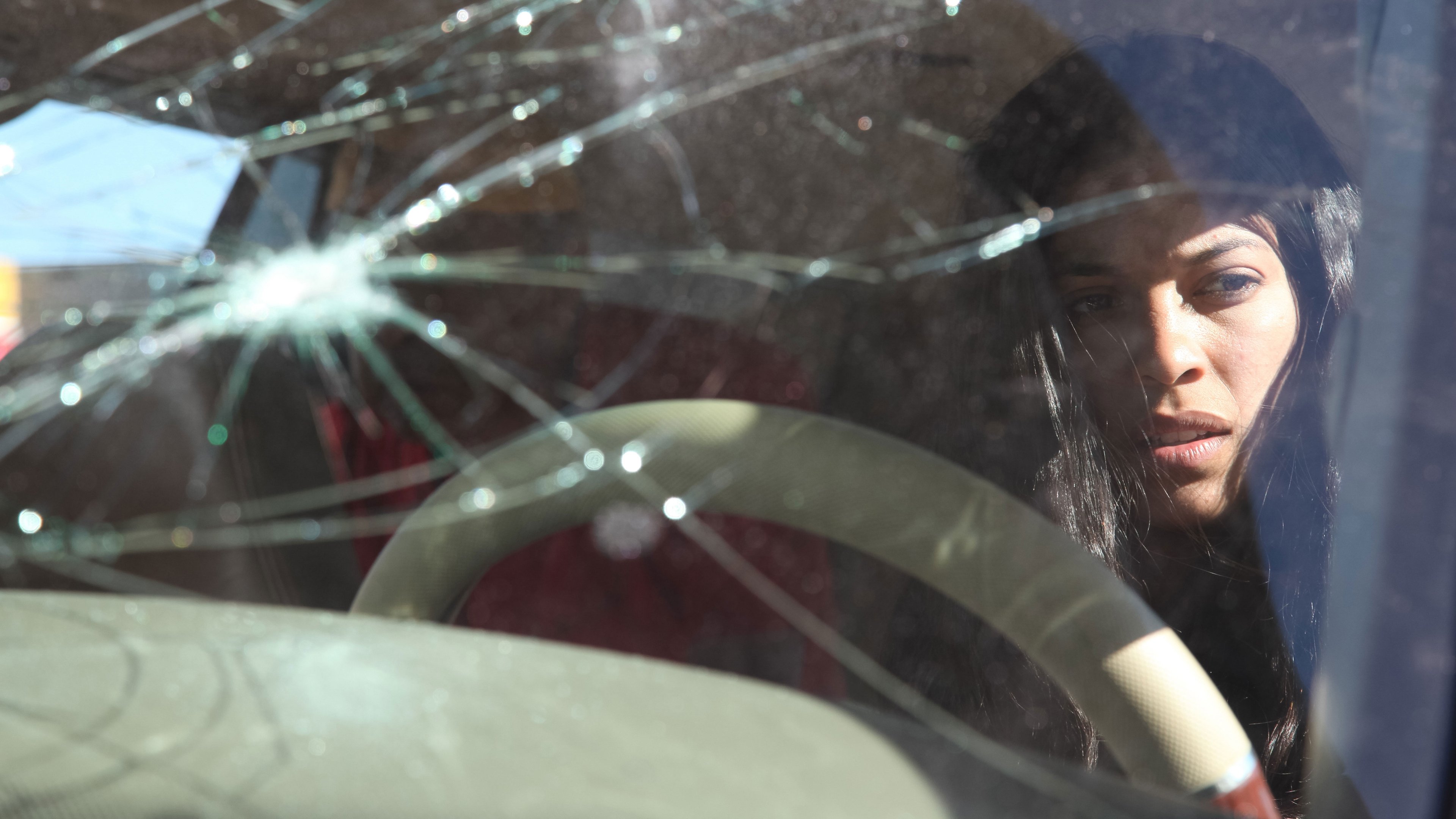 Miss Bala Background