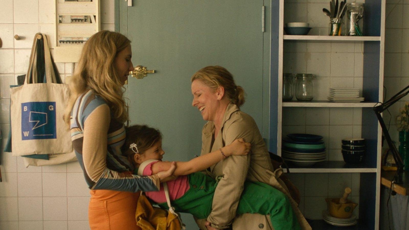 Un lugar común Background