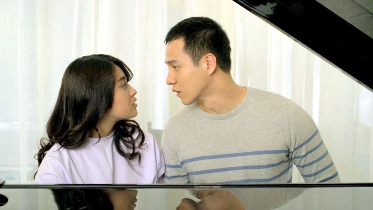 Sunshine Becomes You Background