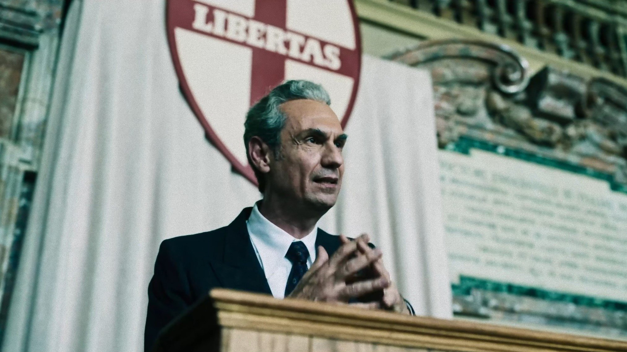 Esterno Notte (part I) Background