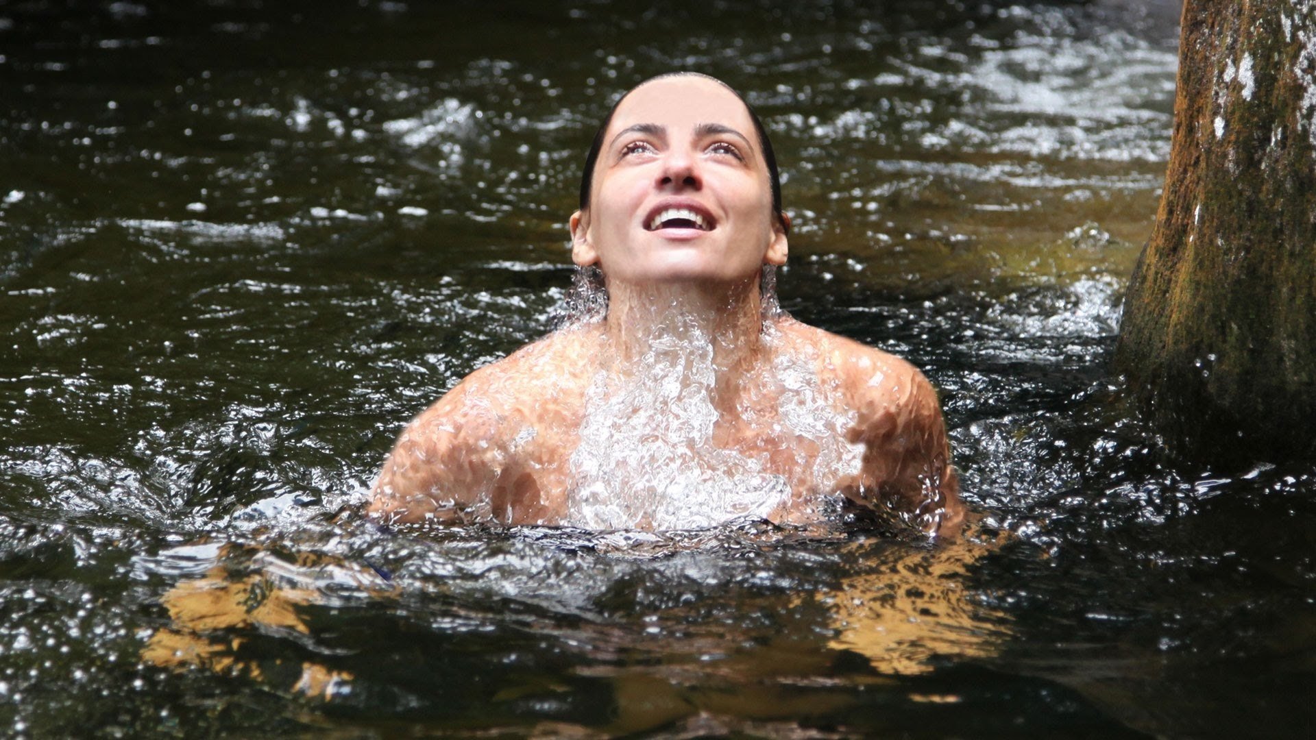 Love Thy Nature Background