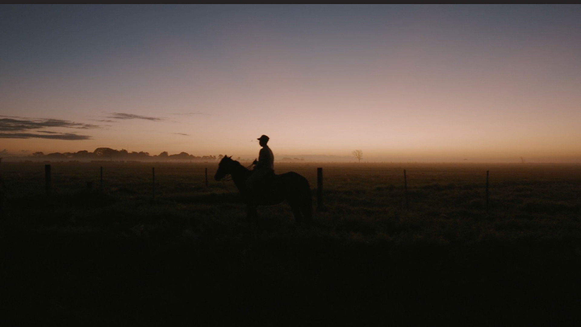 Resolver en Venezuela Background