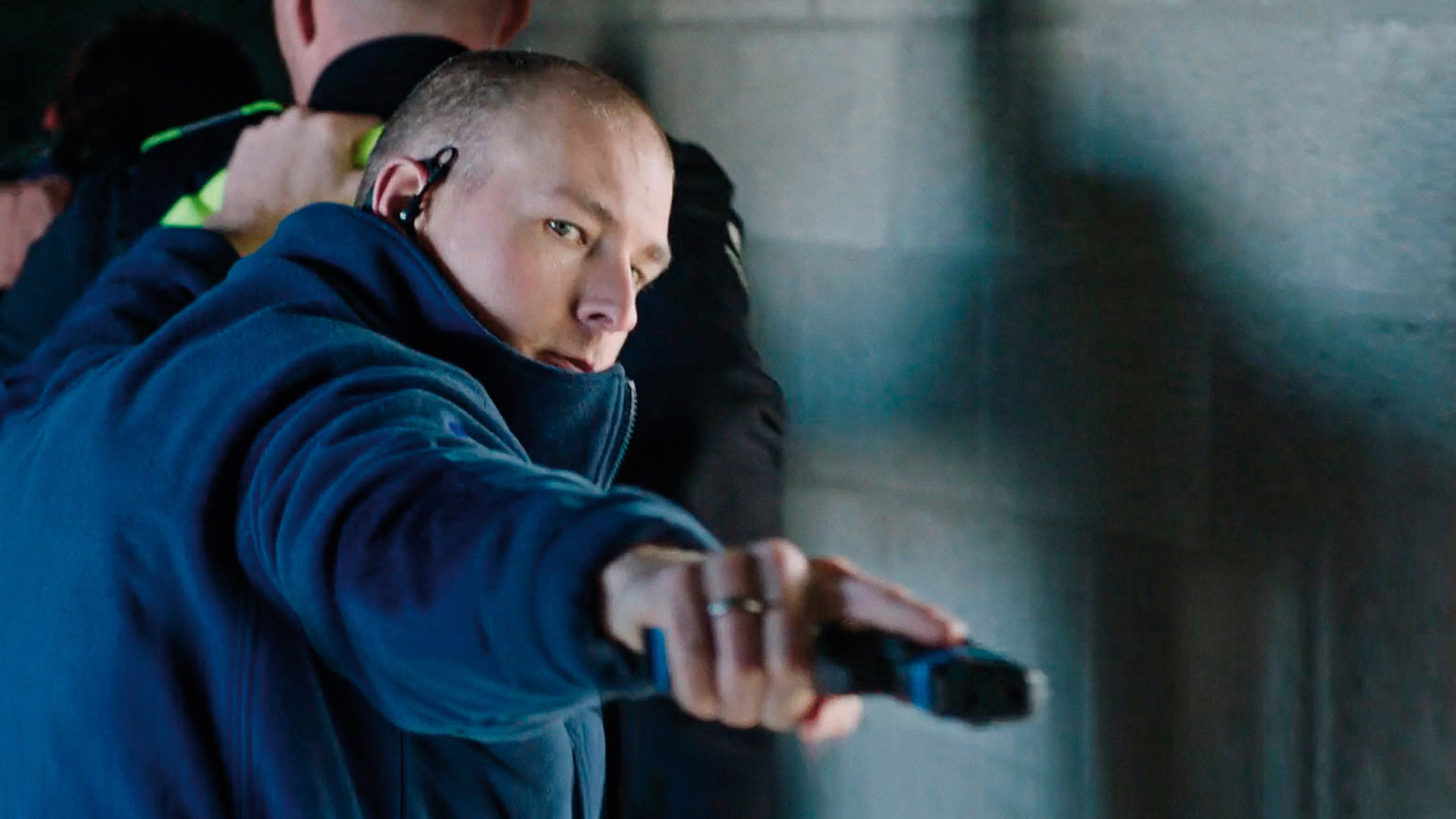 Helden van Hier: Op Interventie Background