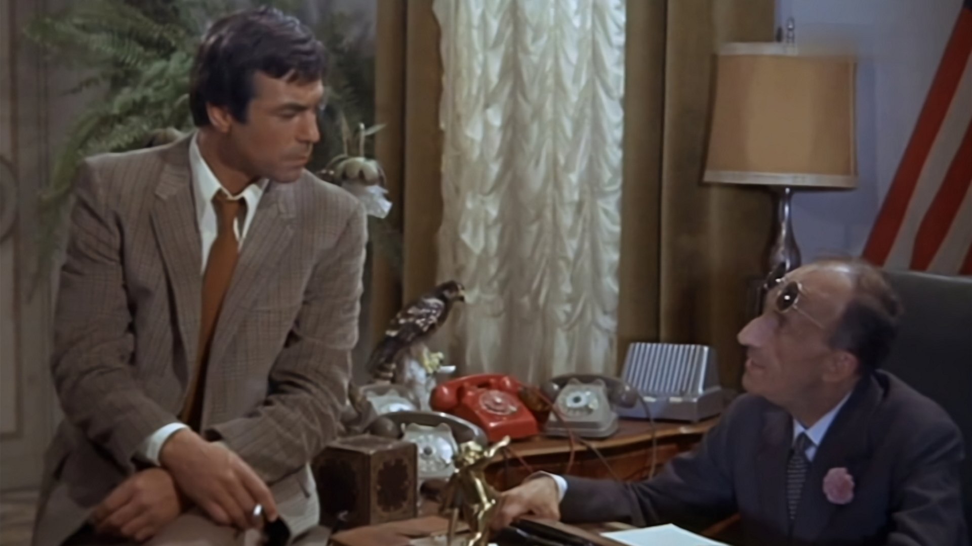 Tom Dollar Background