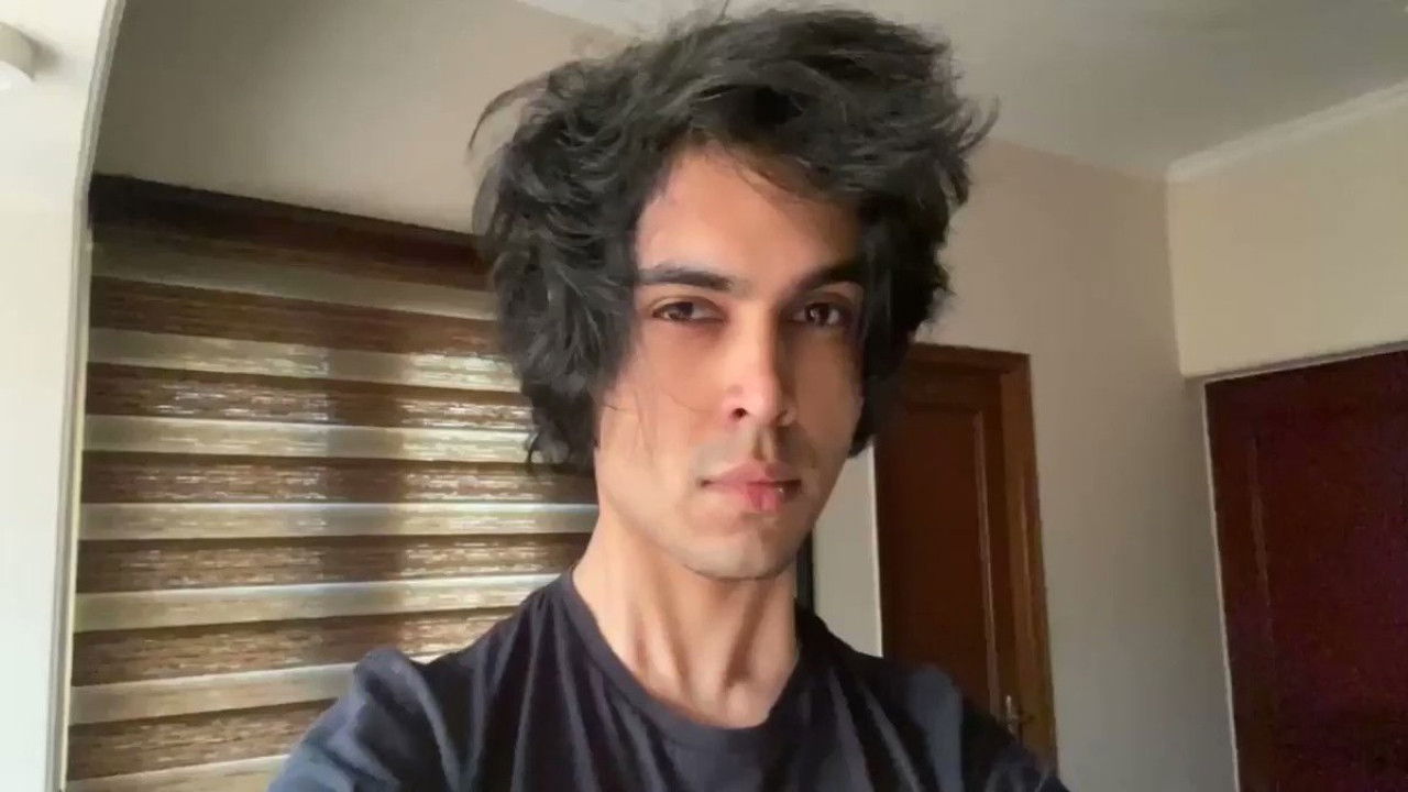 Anshuman Sharma Background