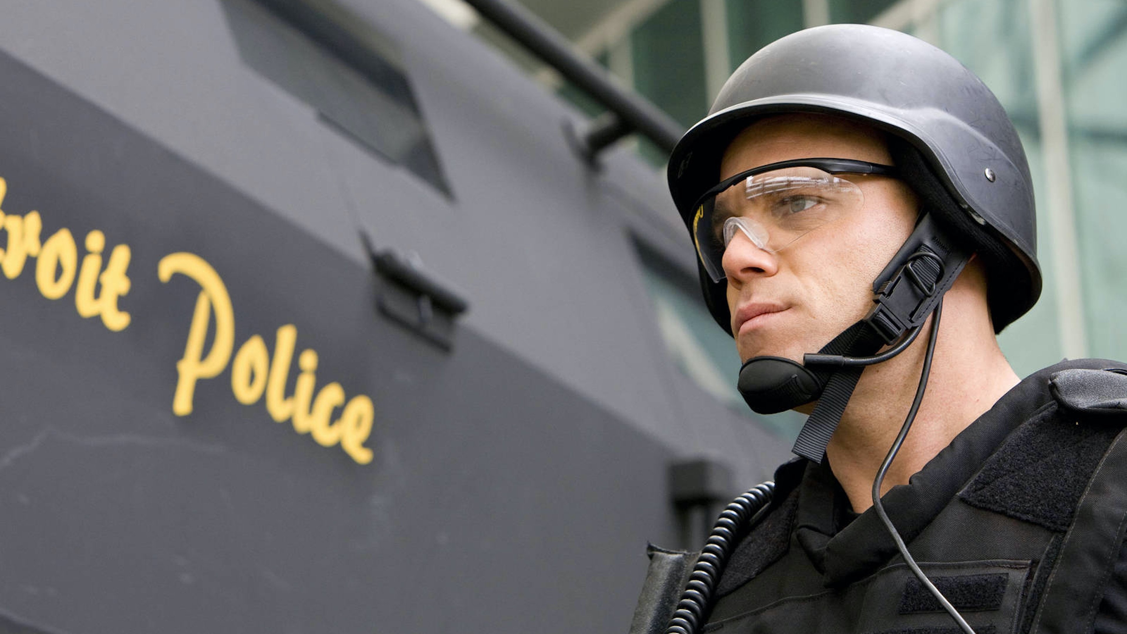 S.W.A.T.: Firefight Background