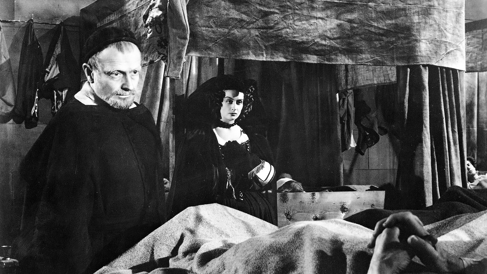 Monsieur Vincent Background