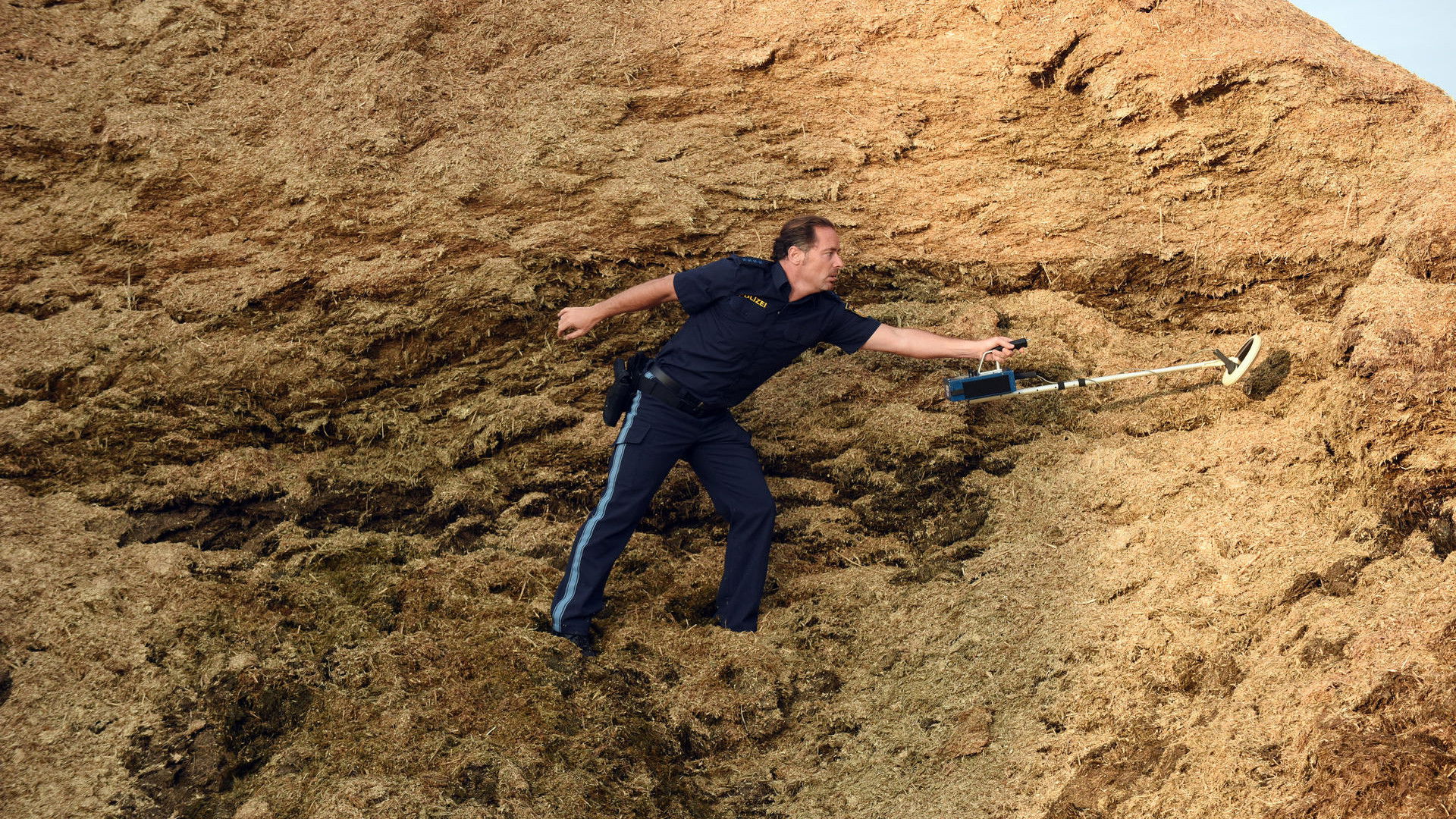 Schwarzach 23 und der Schädel des Saatan Background