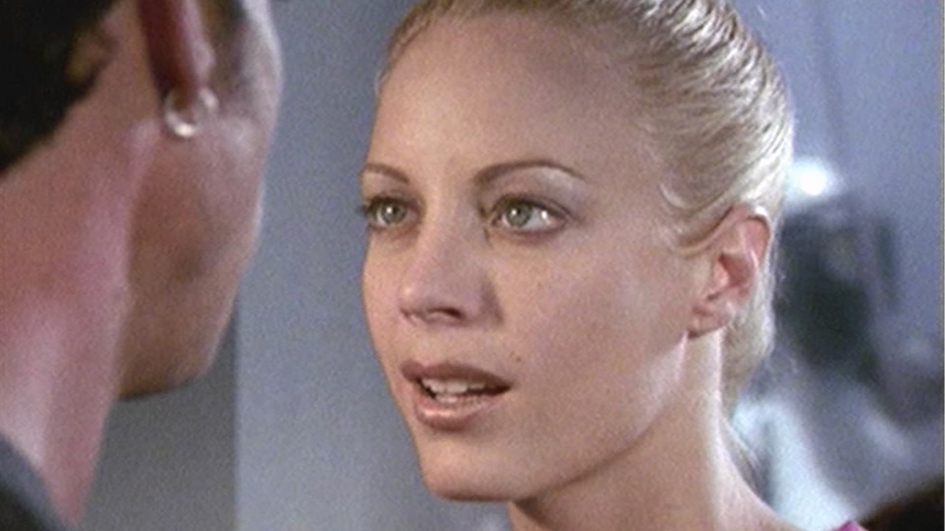 Emmanuelle 2000: Emmanuelle and the Art of Love Background