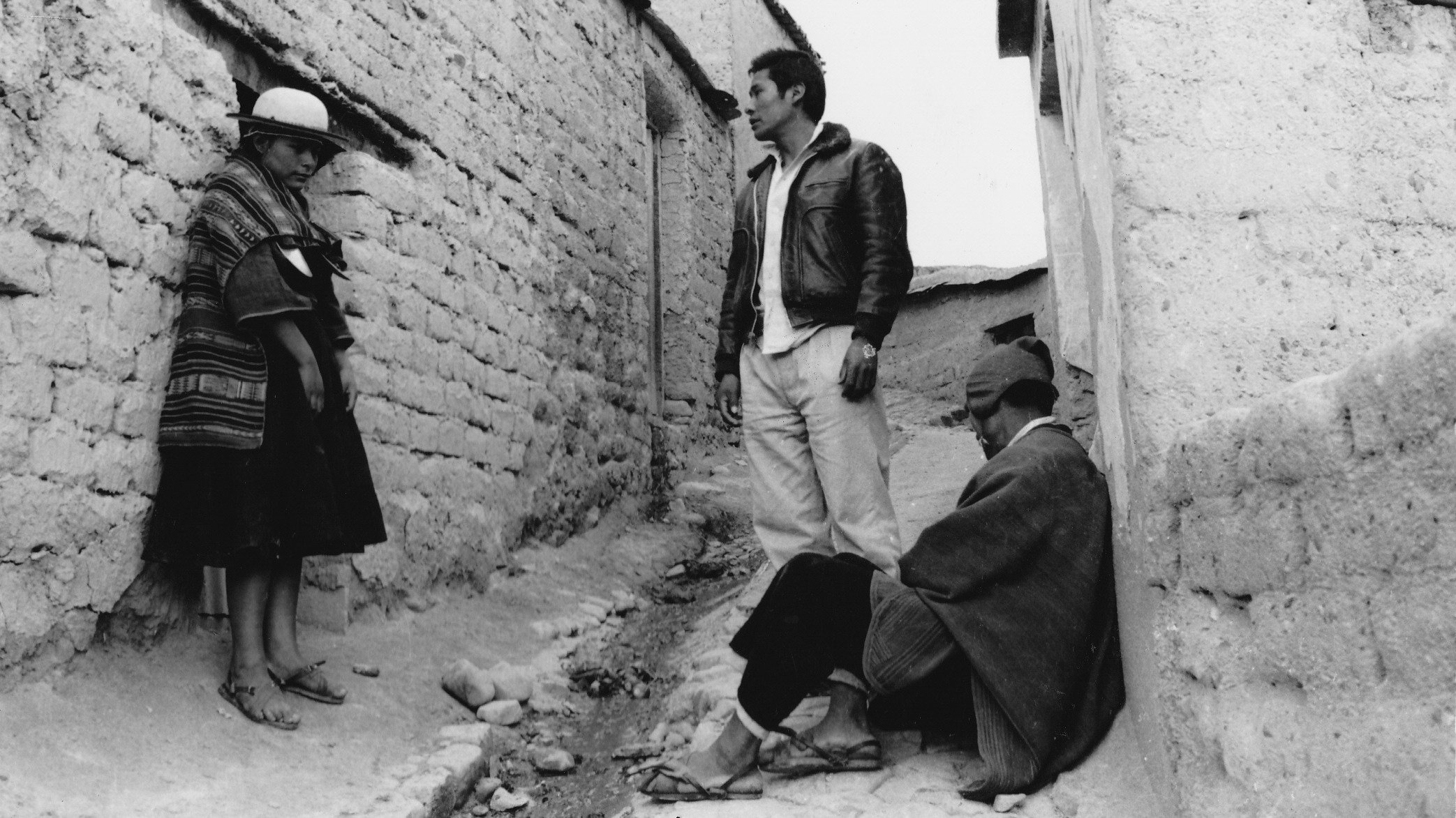 Yawar mallku Background