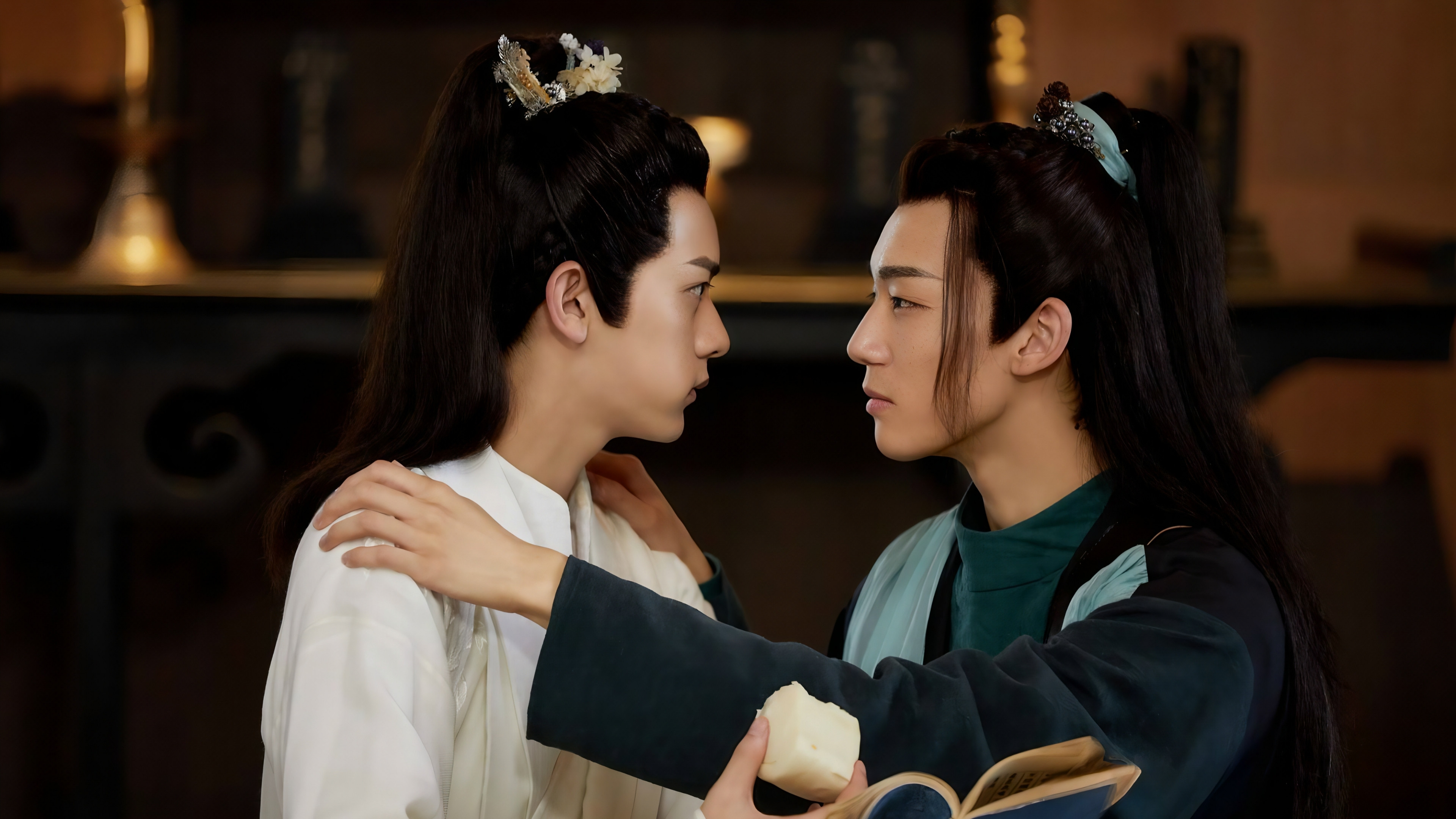 The Birth of The Drama King Background