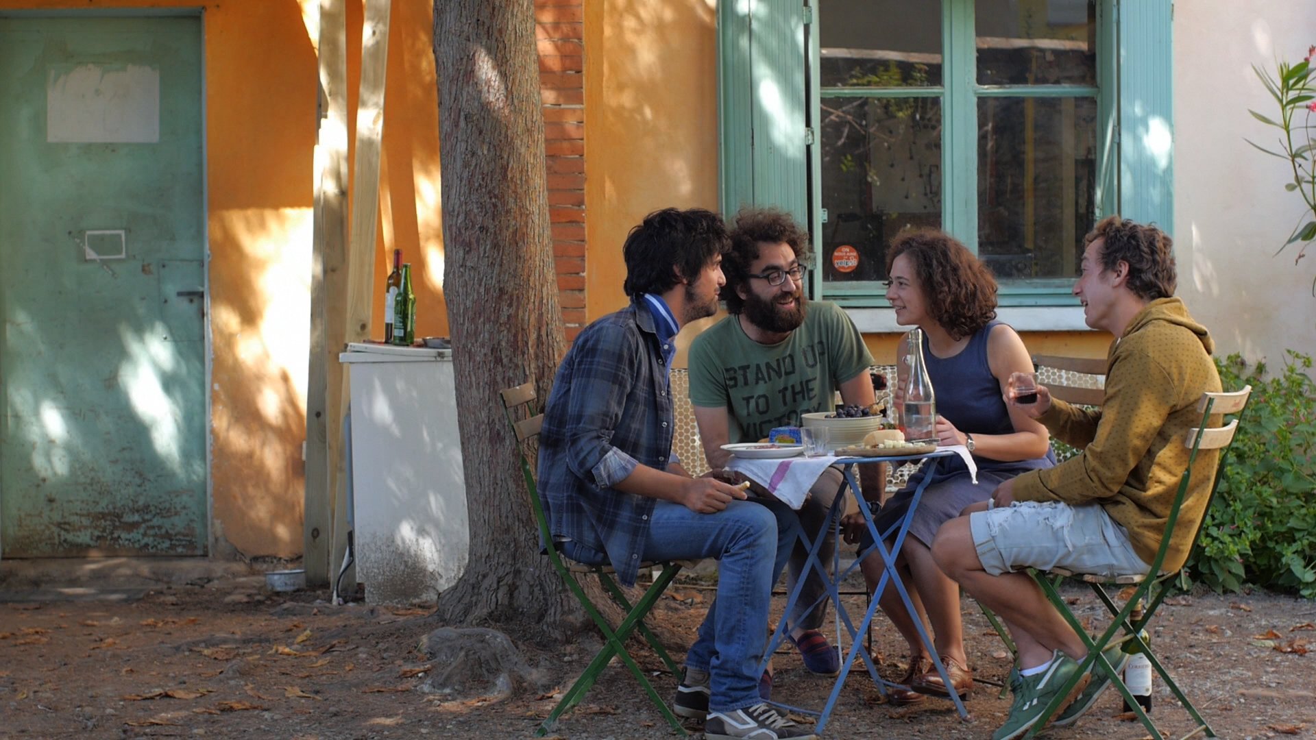 Los exiliados románticos Background