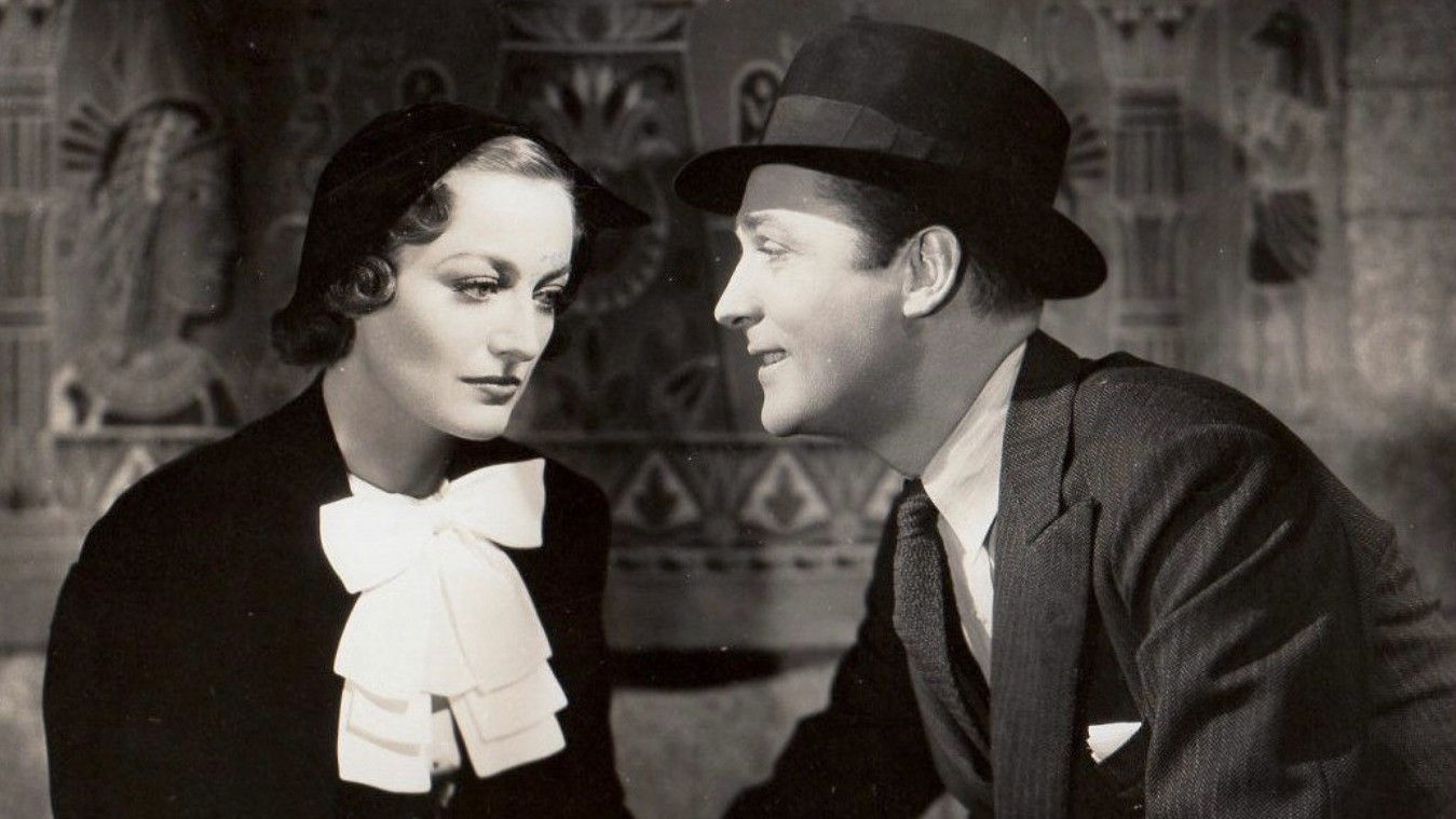 I Live My Life Background