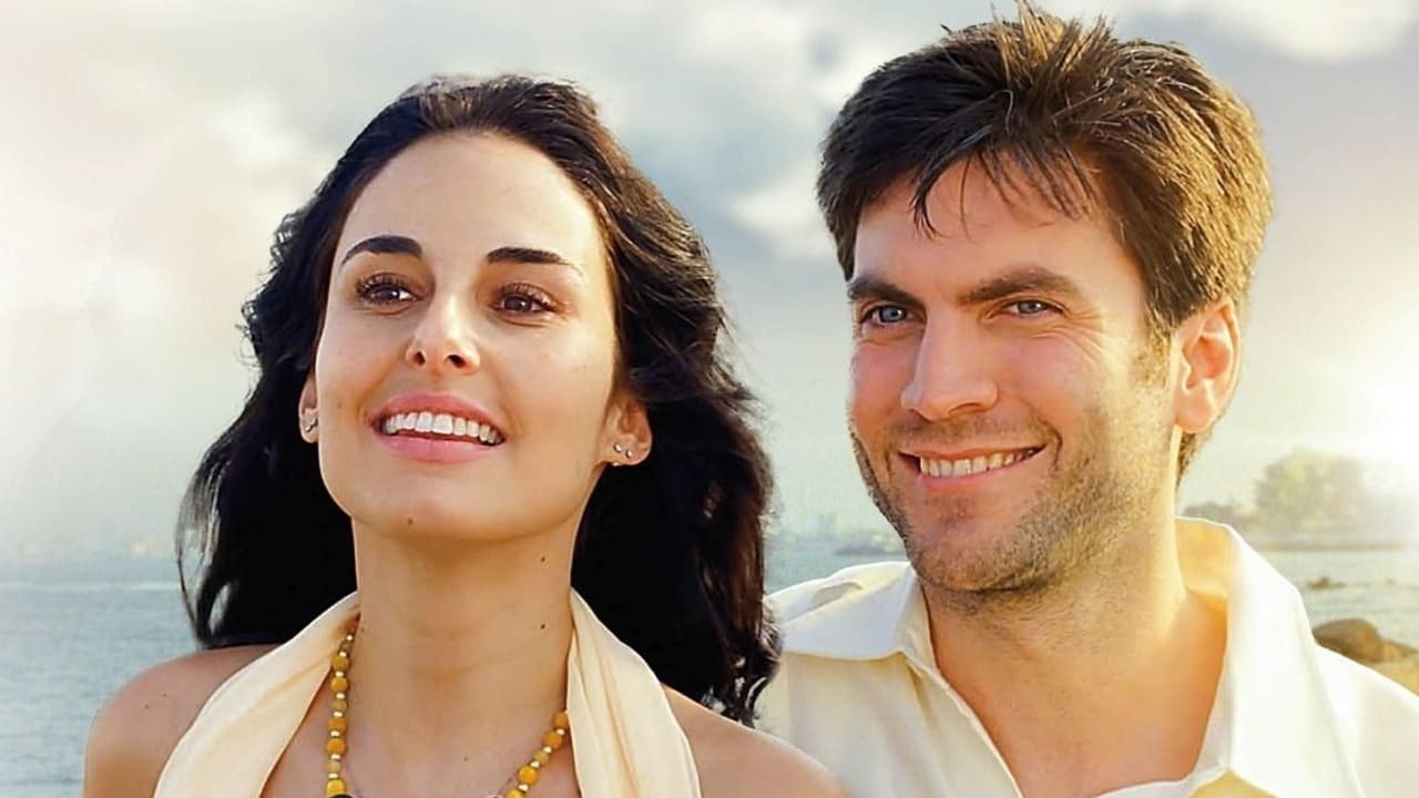 Luna Escondida Background