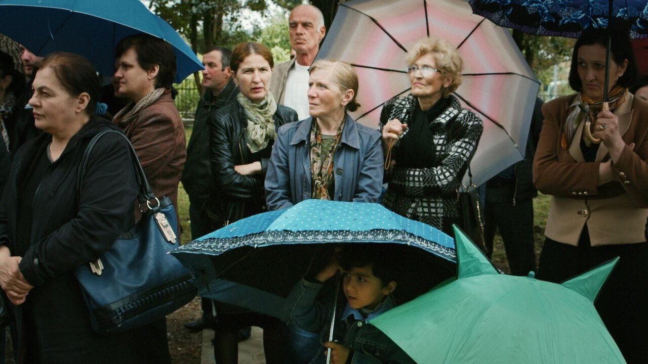 The Dazzling Light of Sunset Background