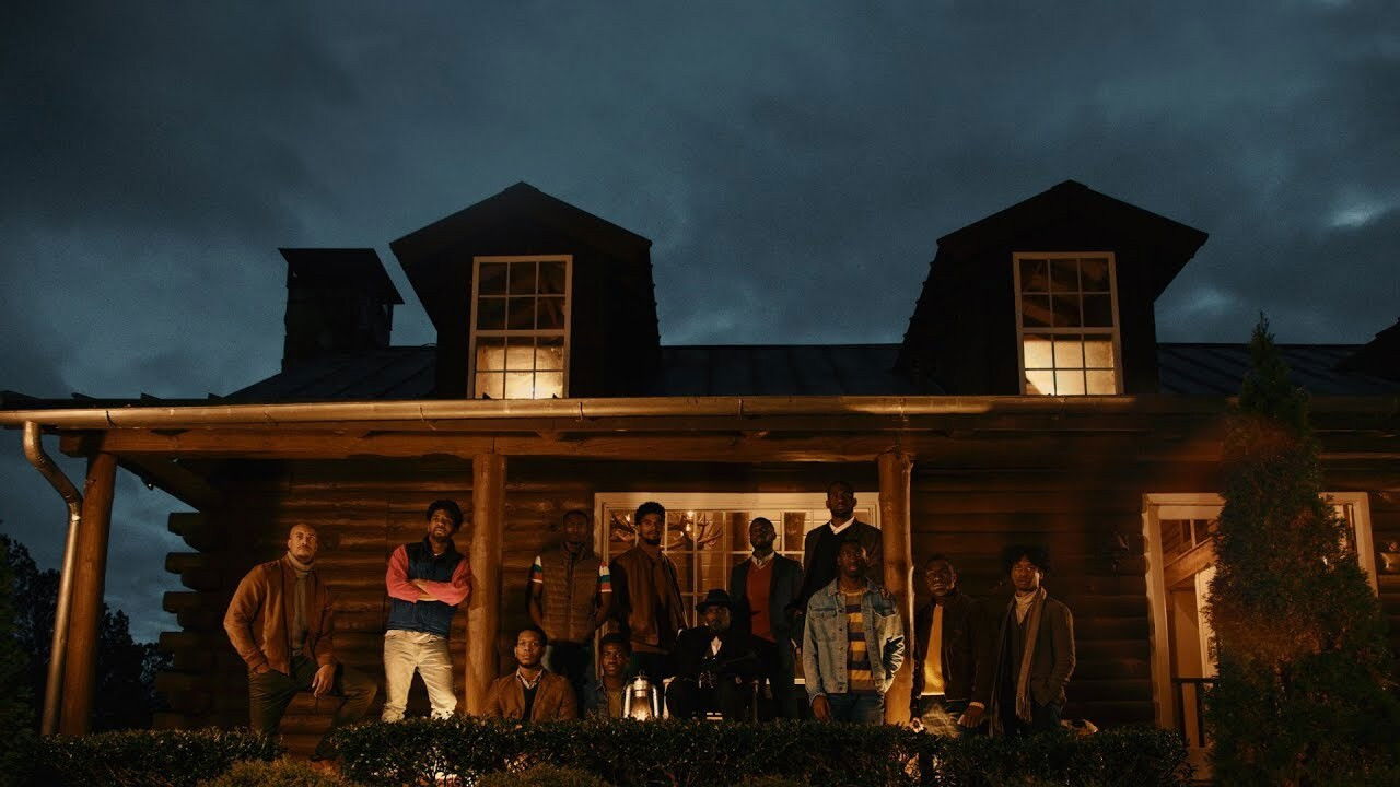 The House Invictus Background