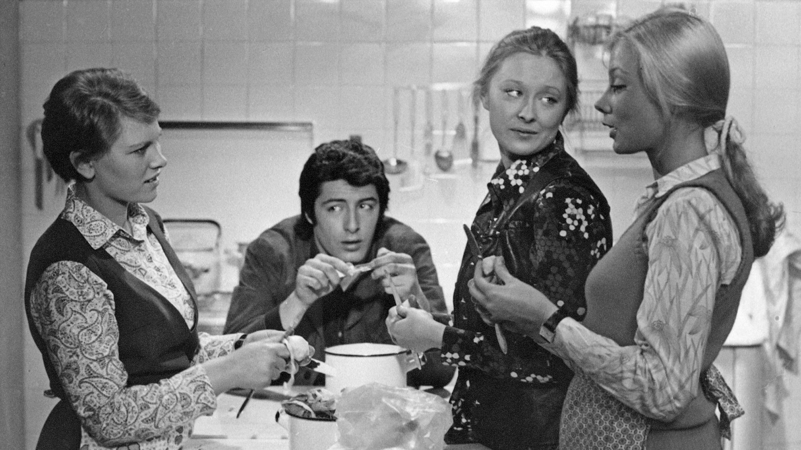 Daughters-Mothers Background