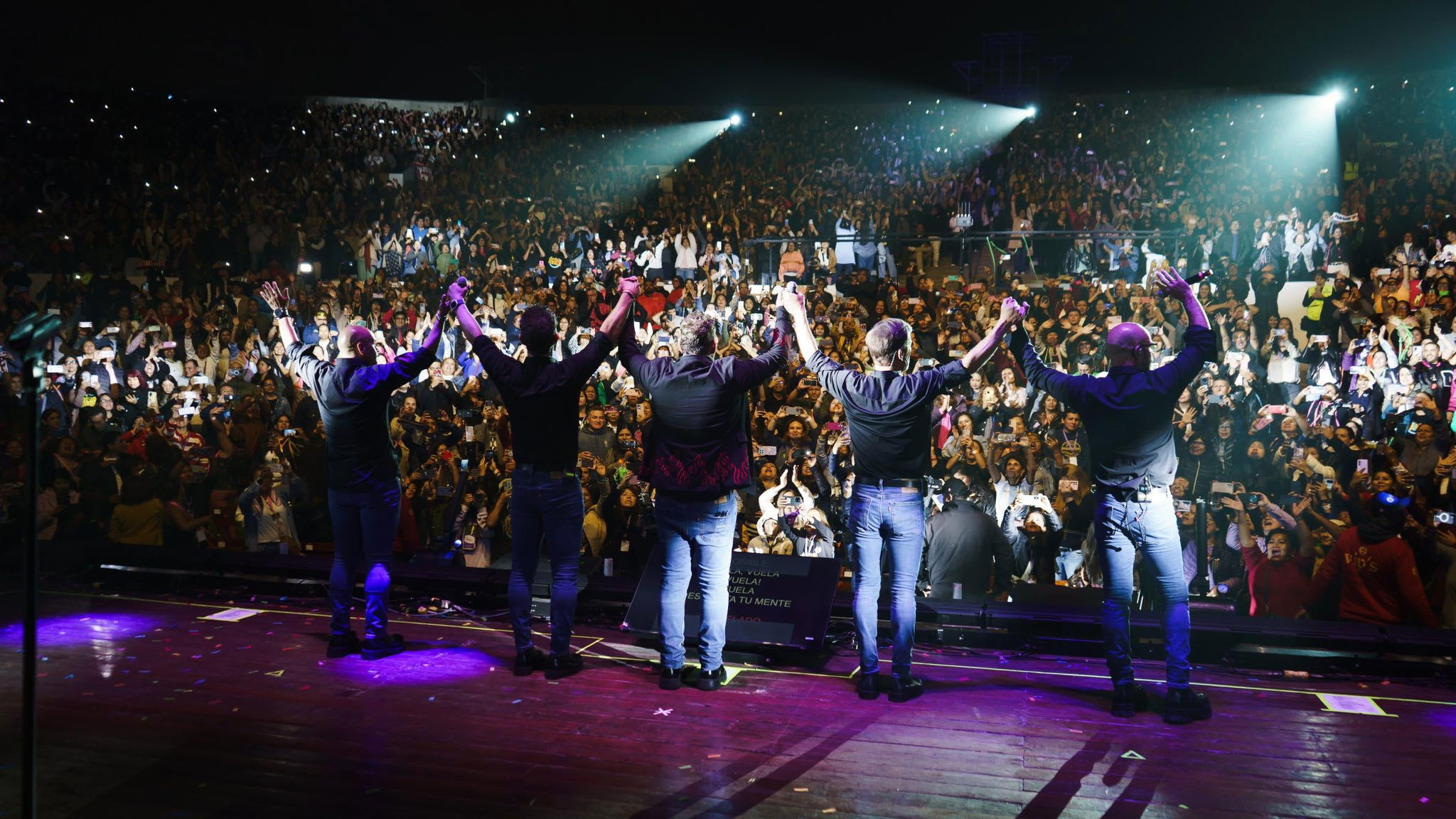 Cambiando el destino Background