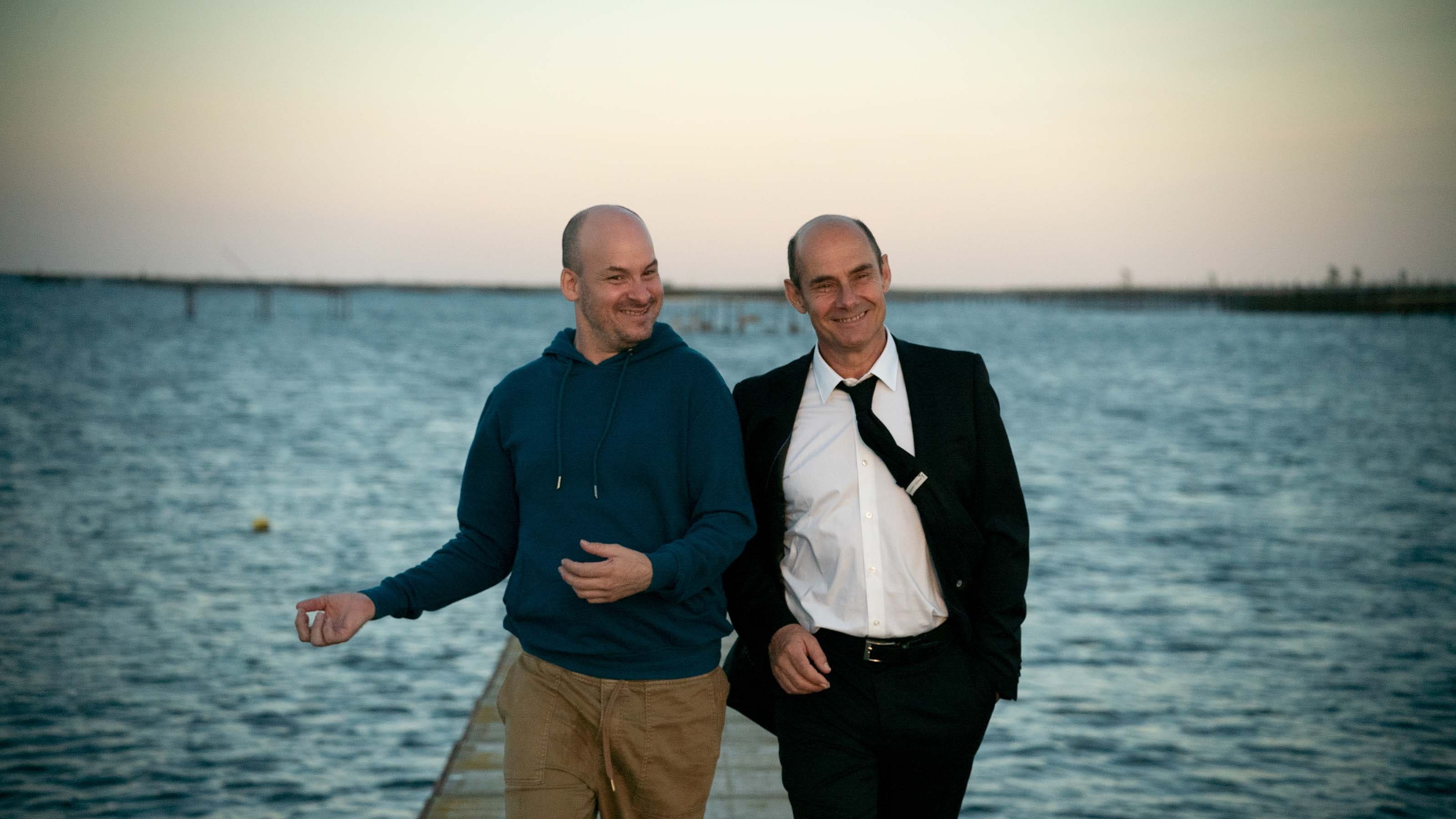 Beautiful Minds Background