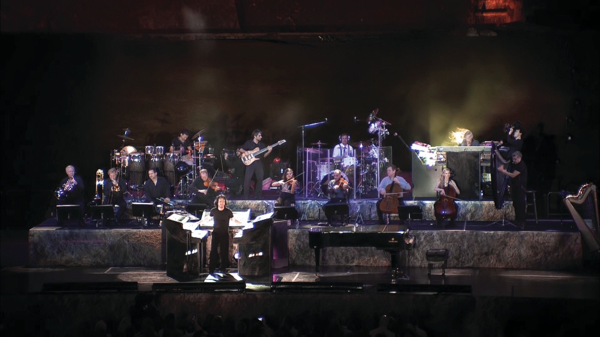 Yanni: Live at El Morro, Puerto Rico Background