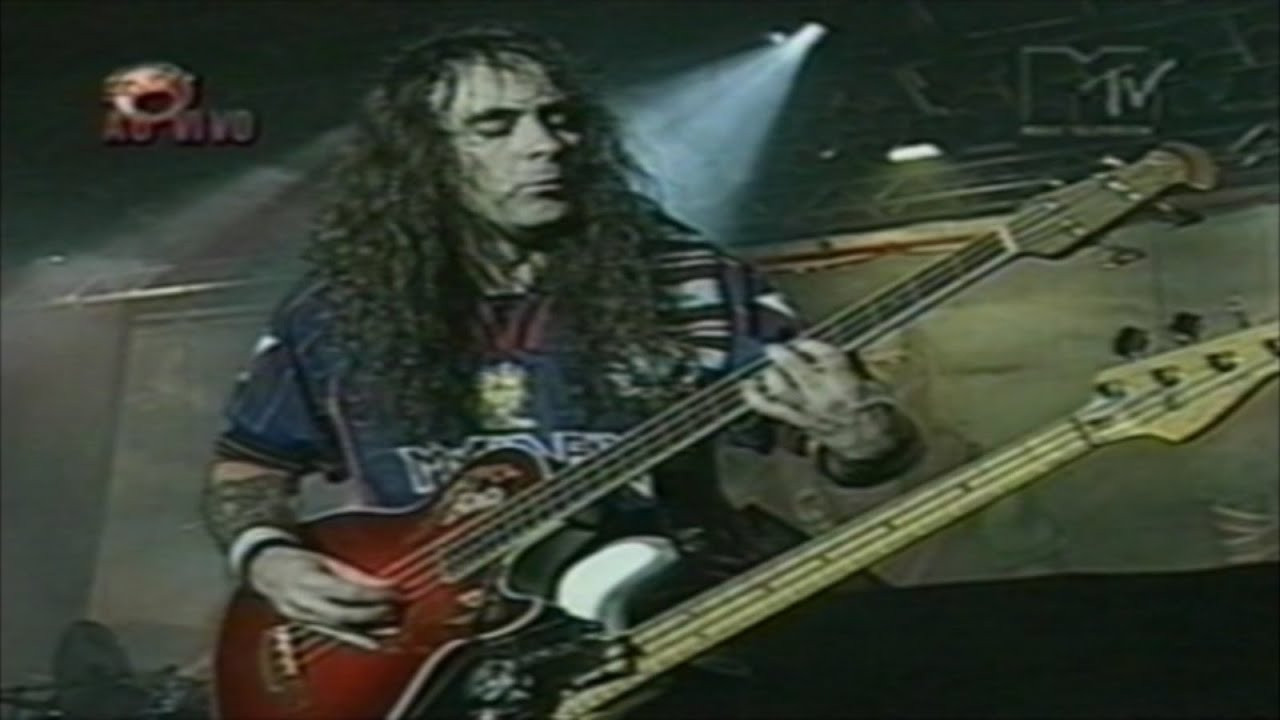 Iron Maiden: [1998] Live in Curitiba Background