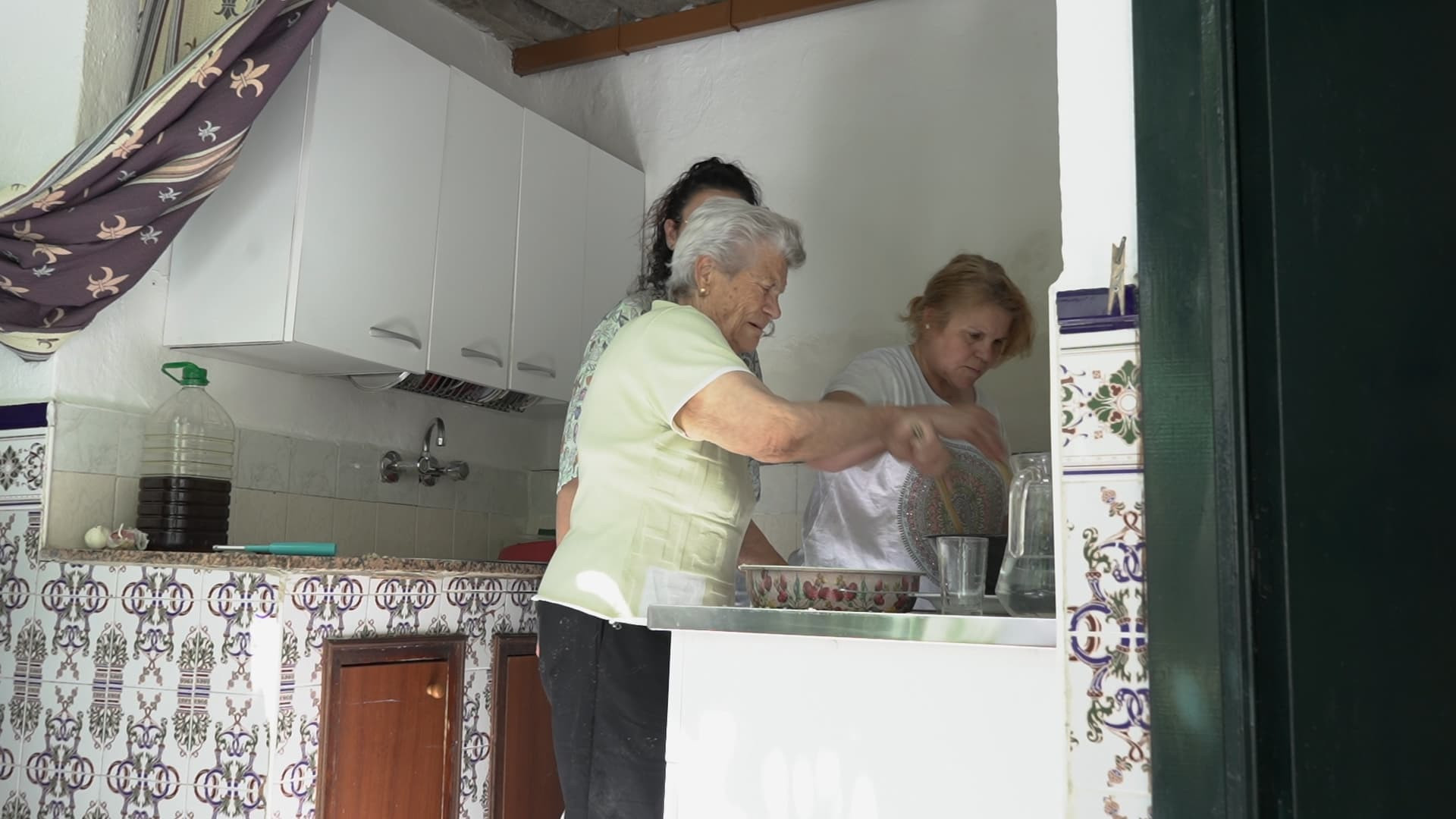 Raíz y Miajas Background