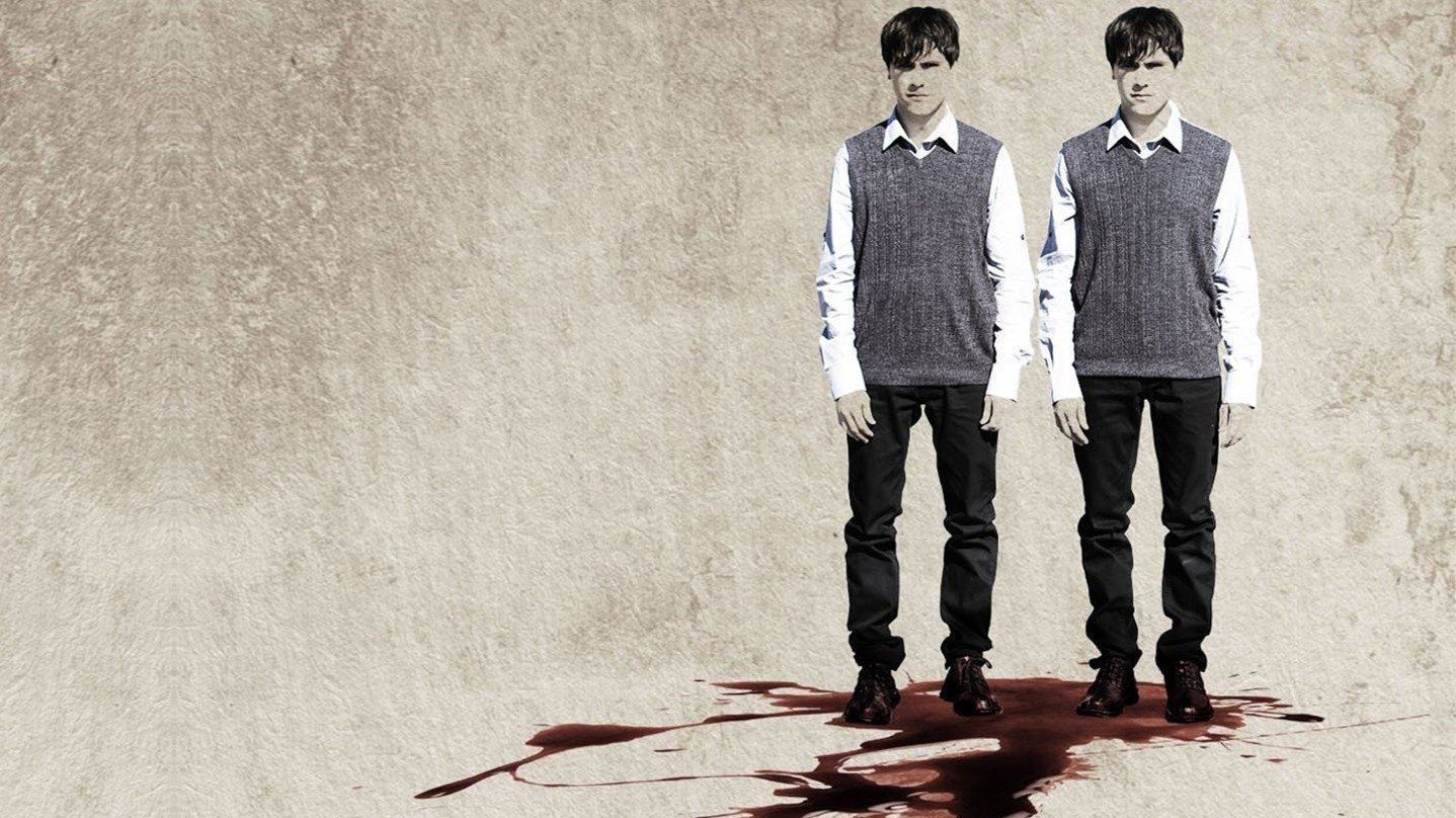 Seconds Apart Background