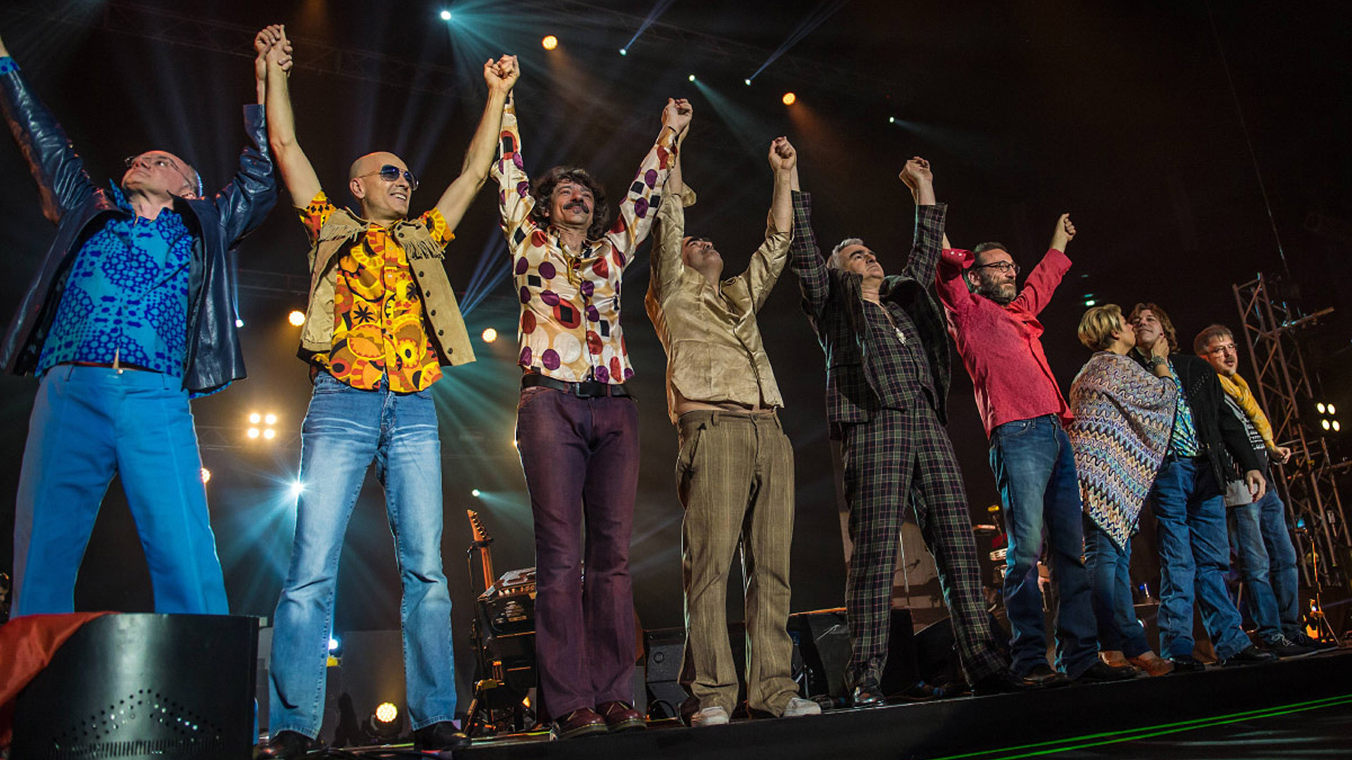 Ritmo sbilenco - Un filmino su Elio e le Storie Tese Background