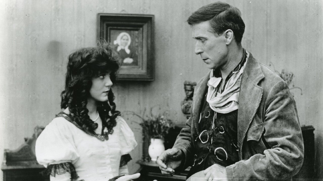 The Return of Draw Egan Background