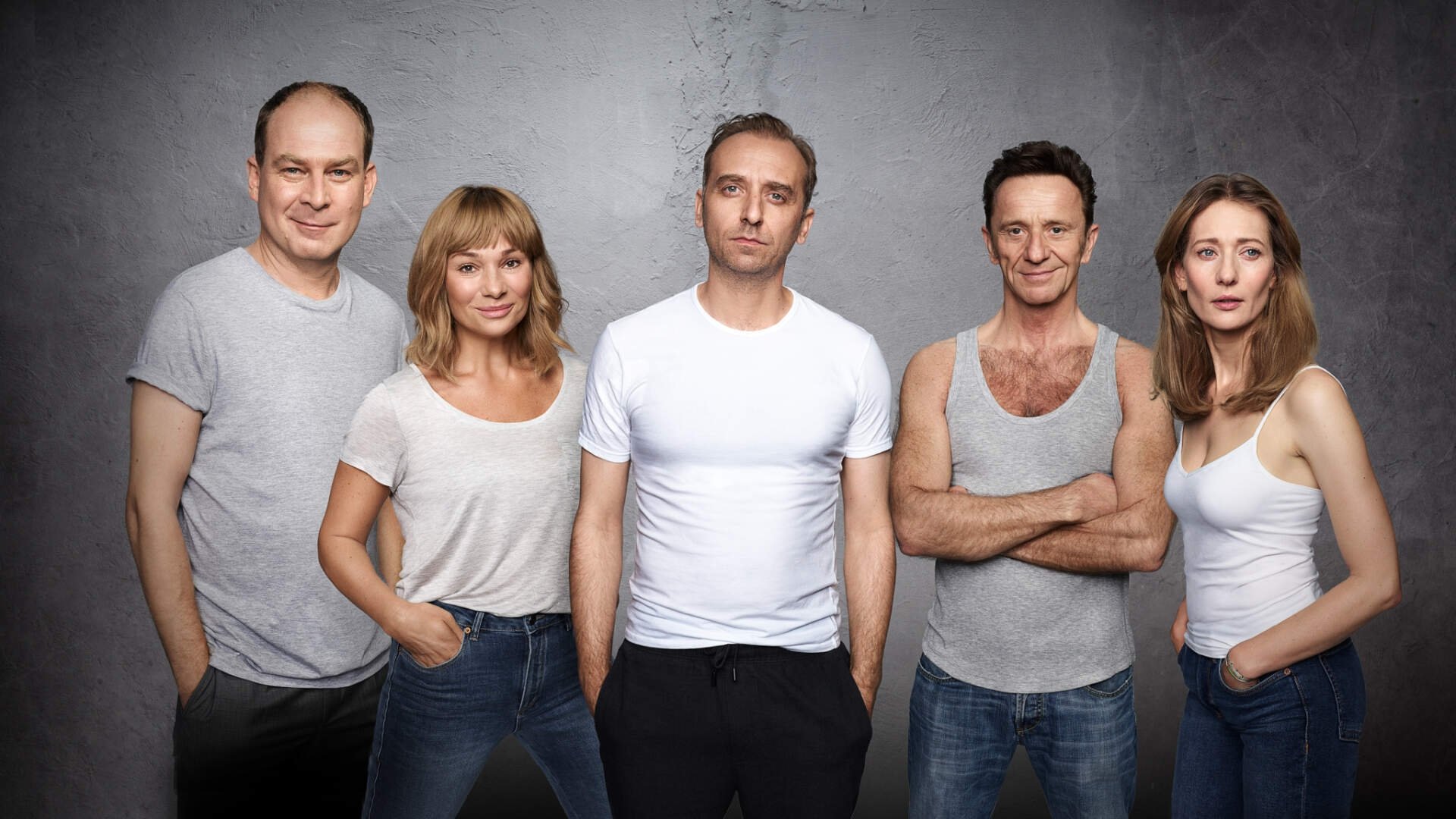 Usta Usta Background