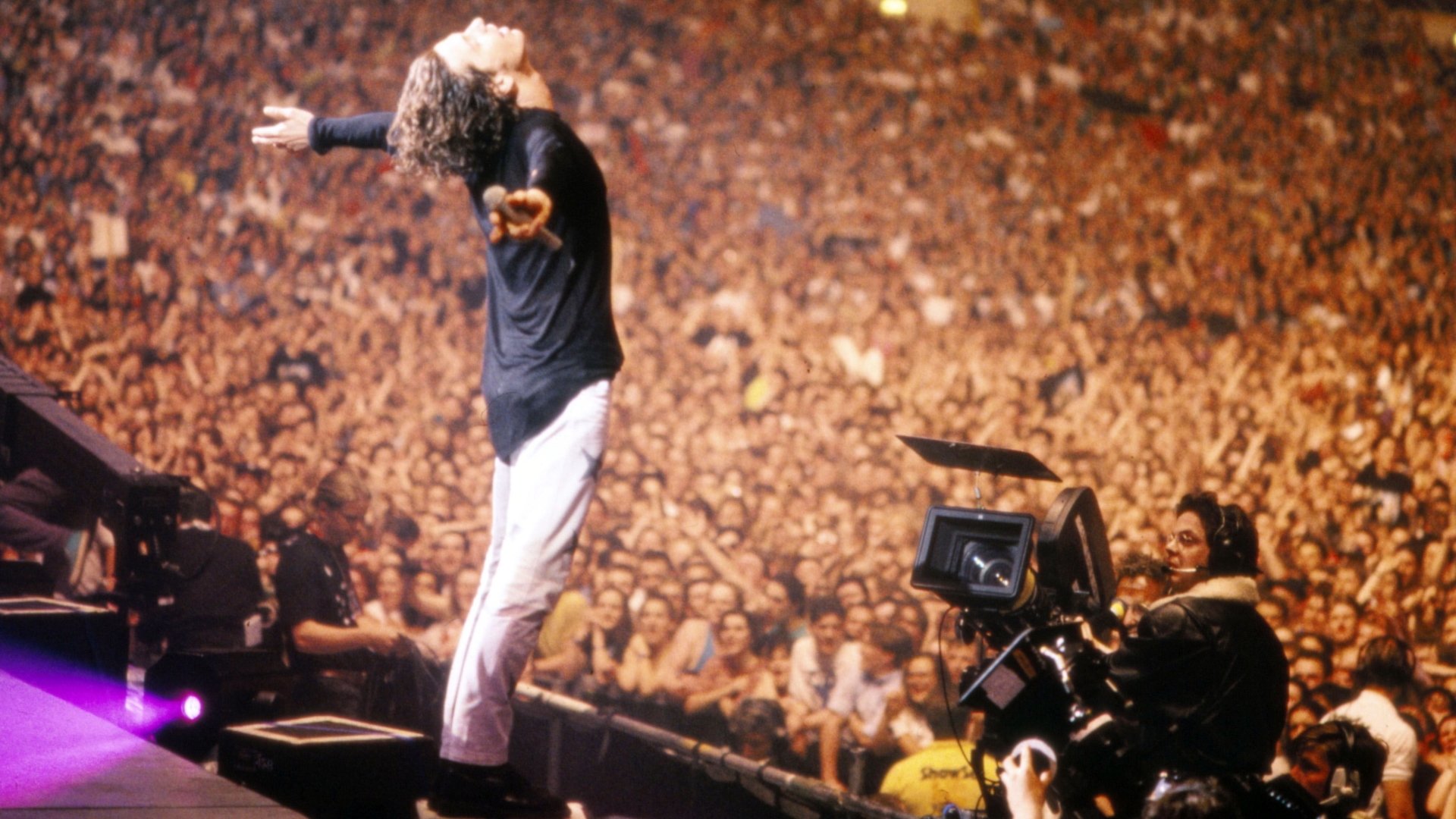 INXS: Live Baby Live - Wembley Stadium Background